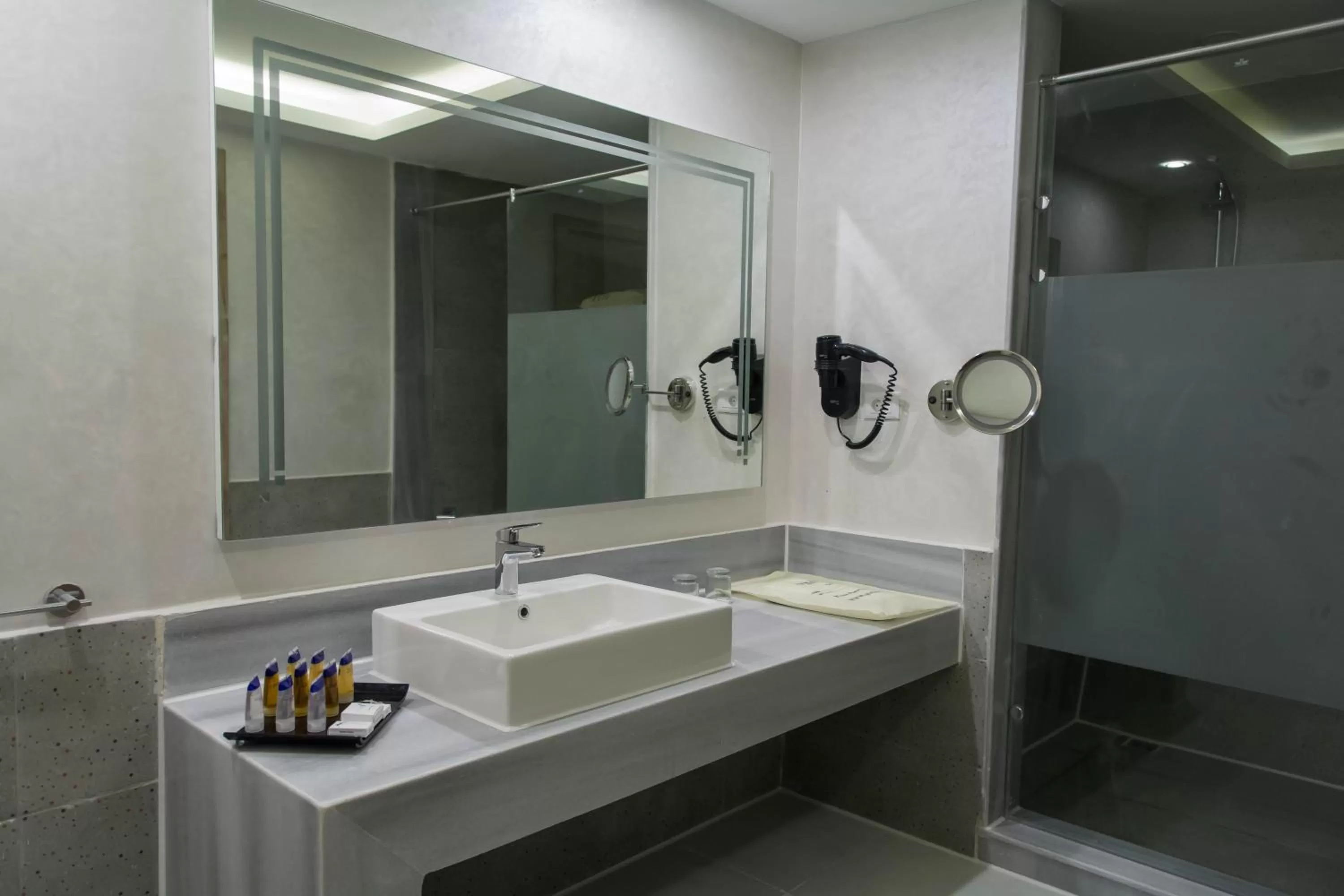 Shower in Pickalbatros Jungle Aqua Park - Neverland Hurghada