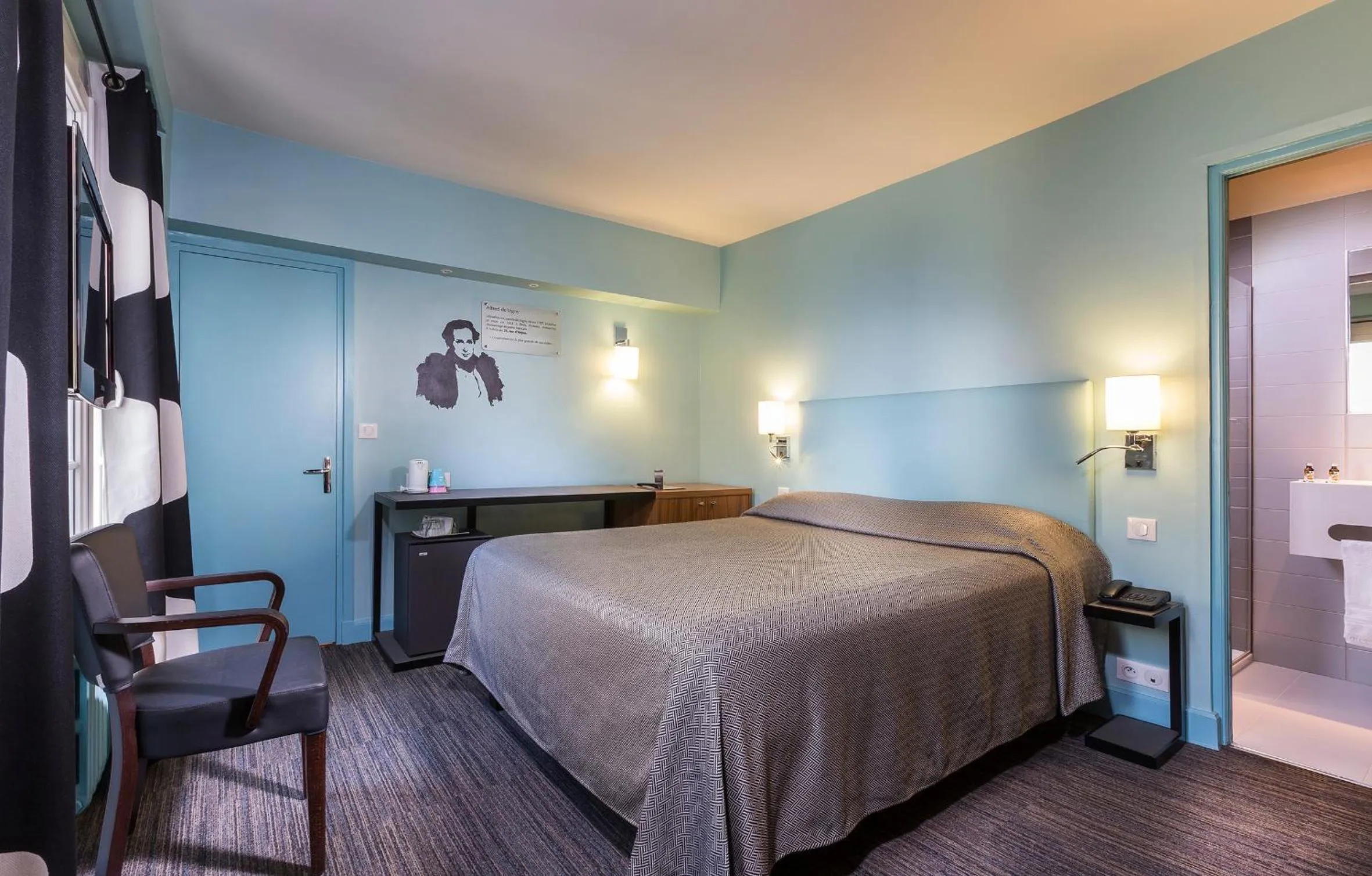 Photo of the whole room, Bed in Hotel Concortel Paris