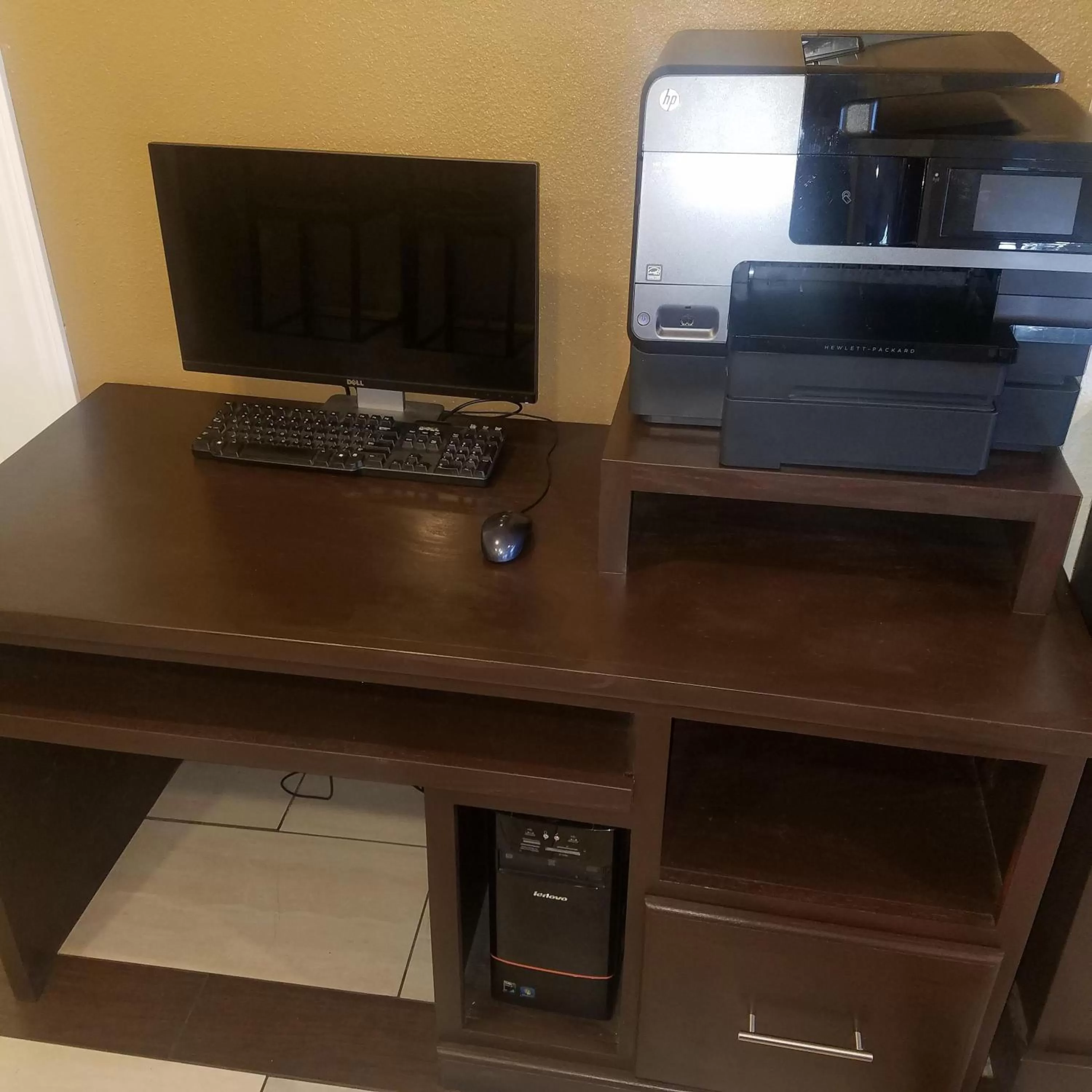 Business facilities in SureStay Hotel by Best Western Hollister