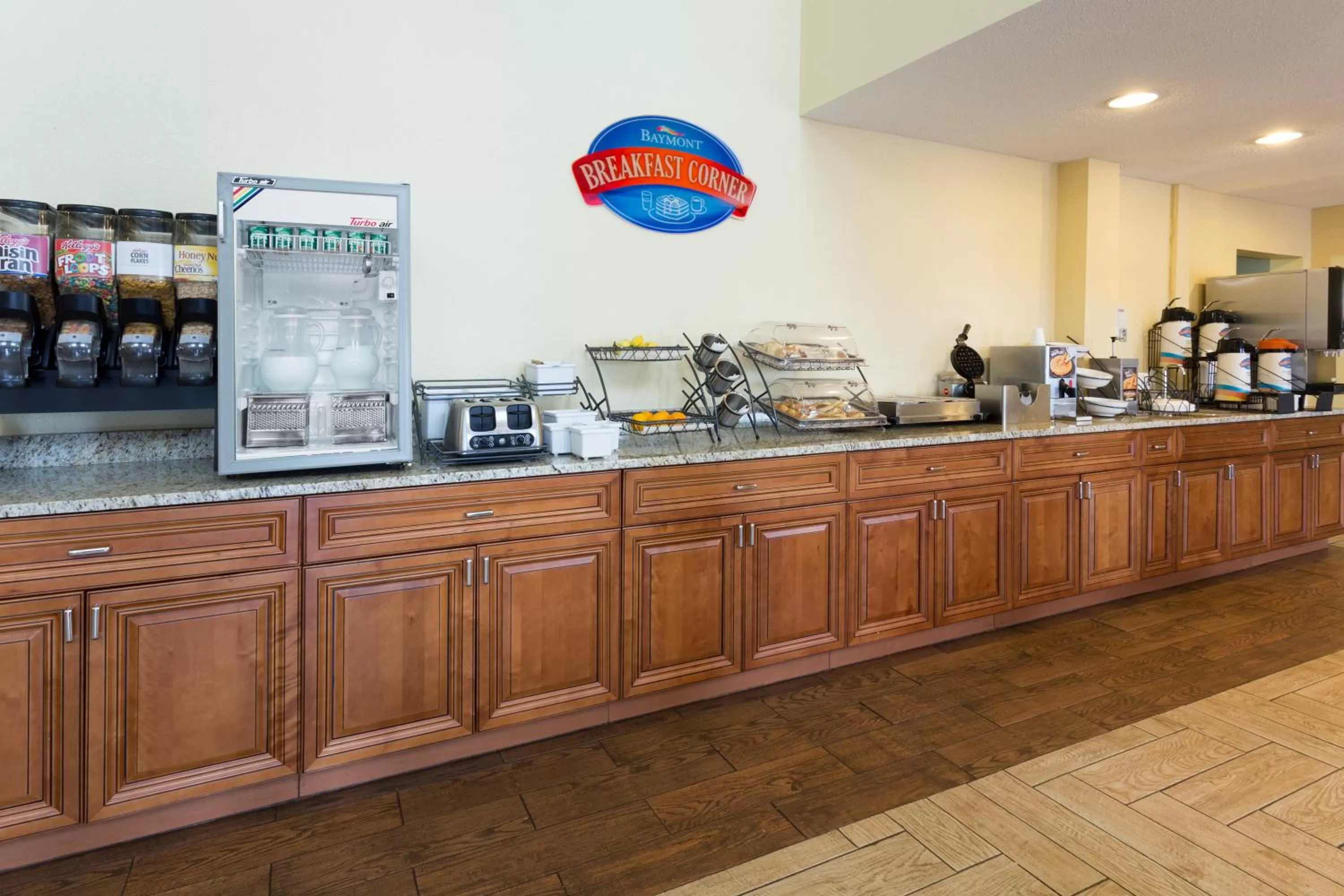 Continental breakfast in Baymont by Wyndham Beloit