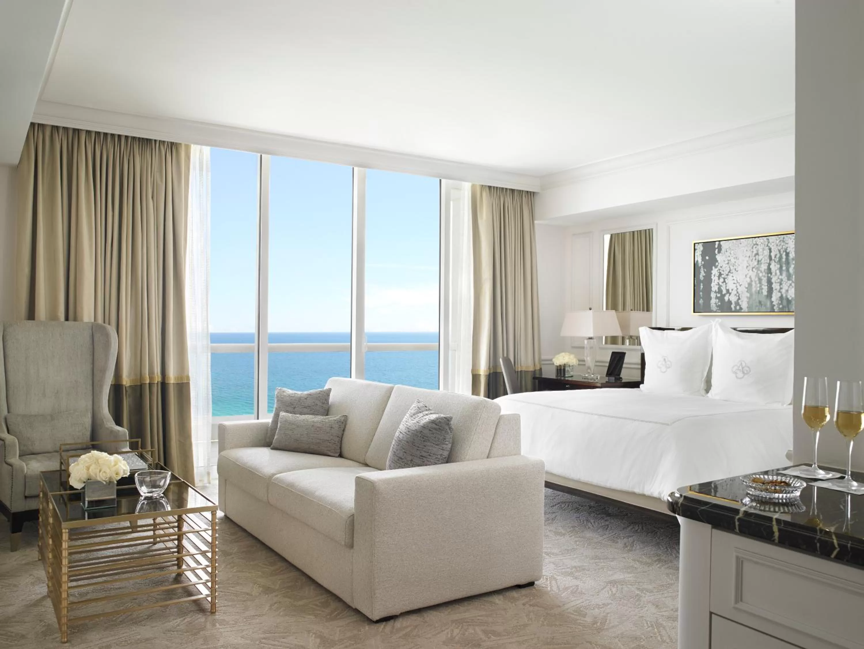 King Room - Ocean Front - No Resort Fee in Acqualina Resort and Residences