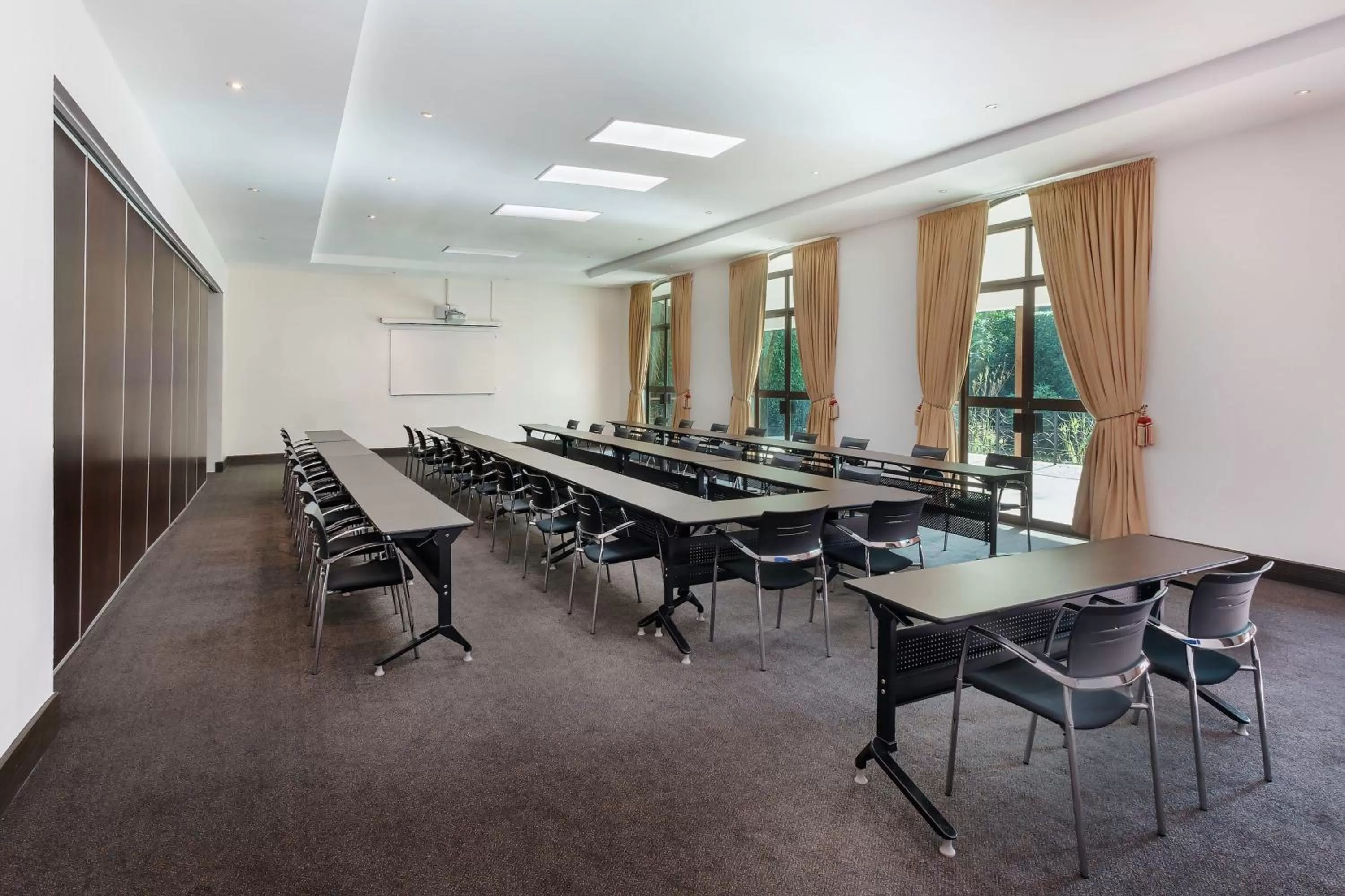 Meeting/conference room in Protea Hotel by Marriott Livingstone