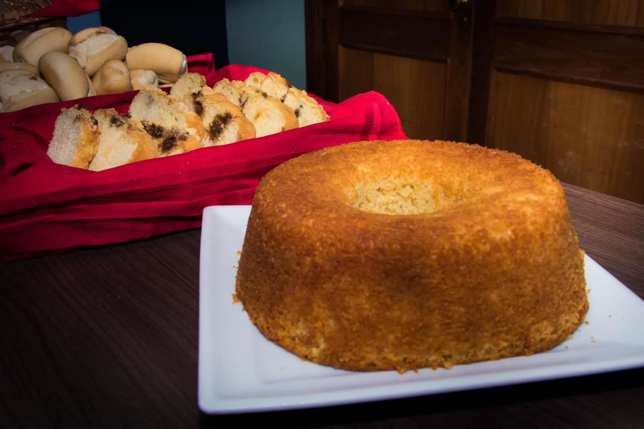 Breakfast in Embaixador Hotel & Centro de Eventos by Fast10