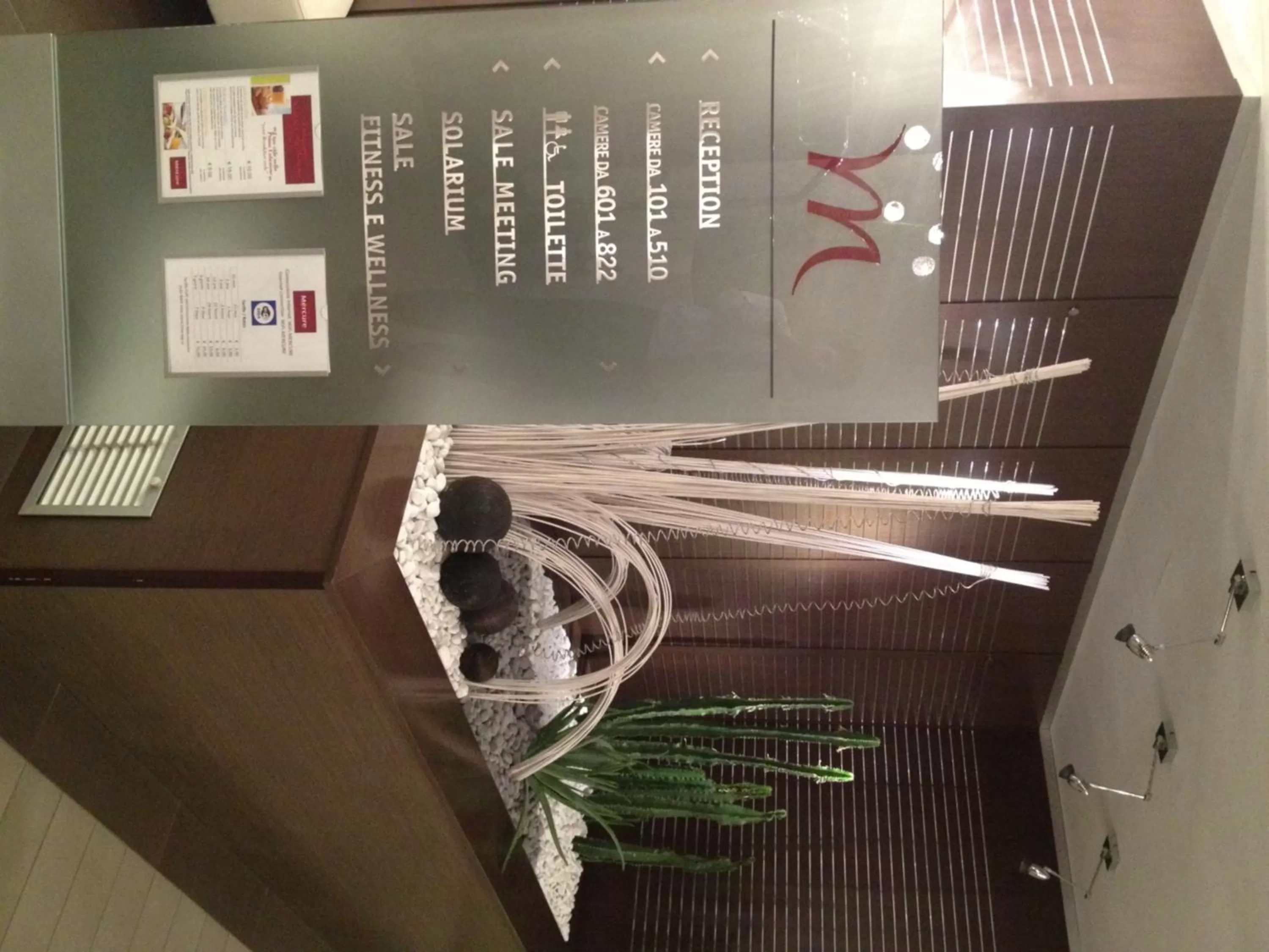 Lobby or reception in Mercure Bergamo Aeroporto