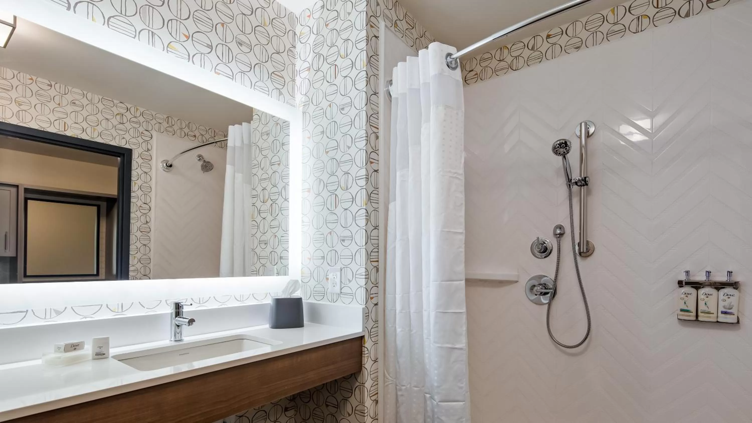 Bathroom in Holiday Inn - Clarksville Northeast by IHG