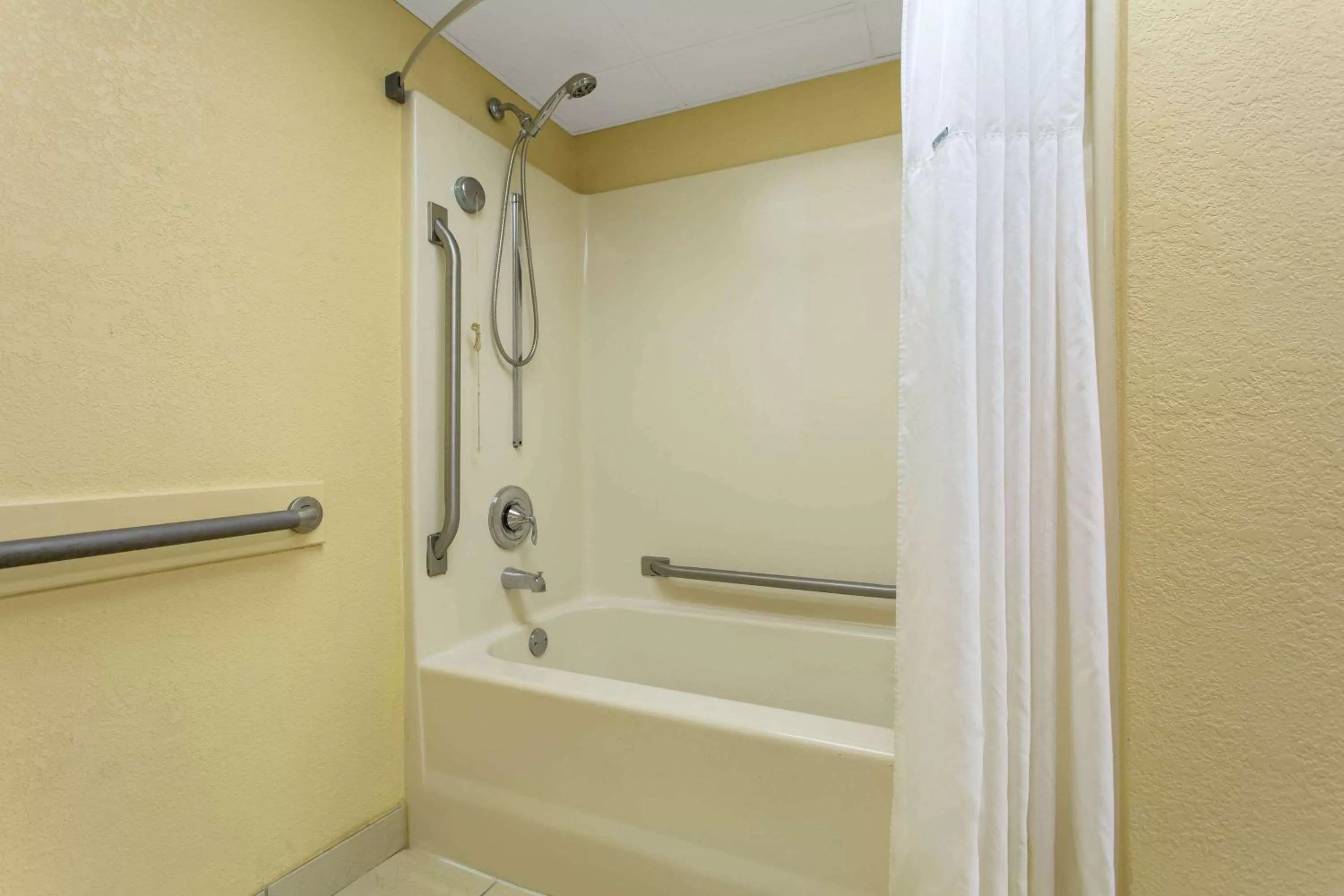 Shower in Days Inn by Wyndham Hillsborough