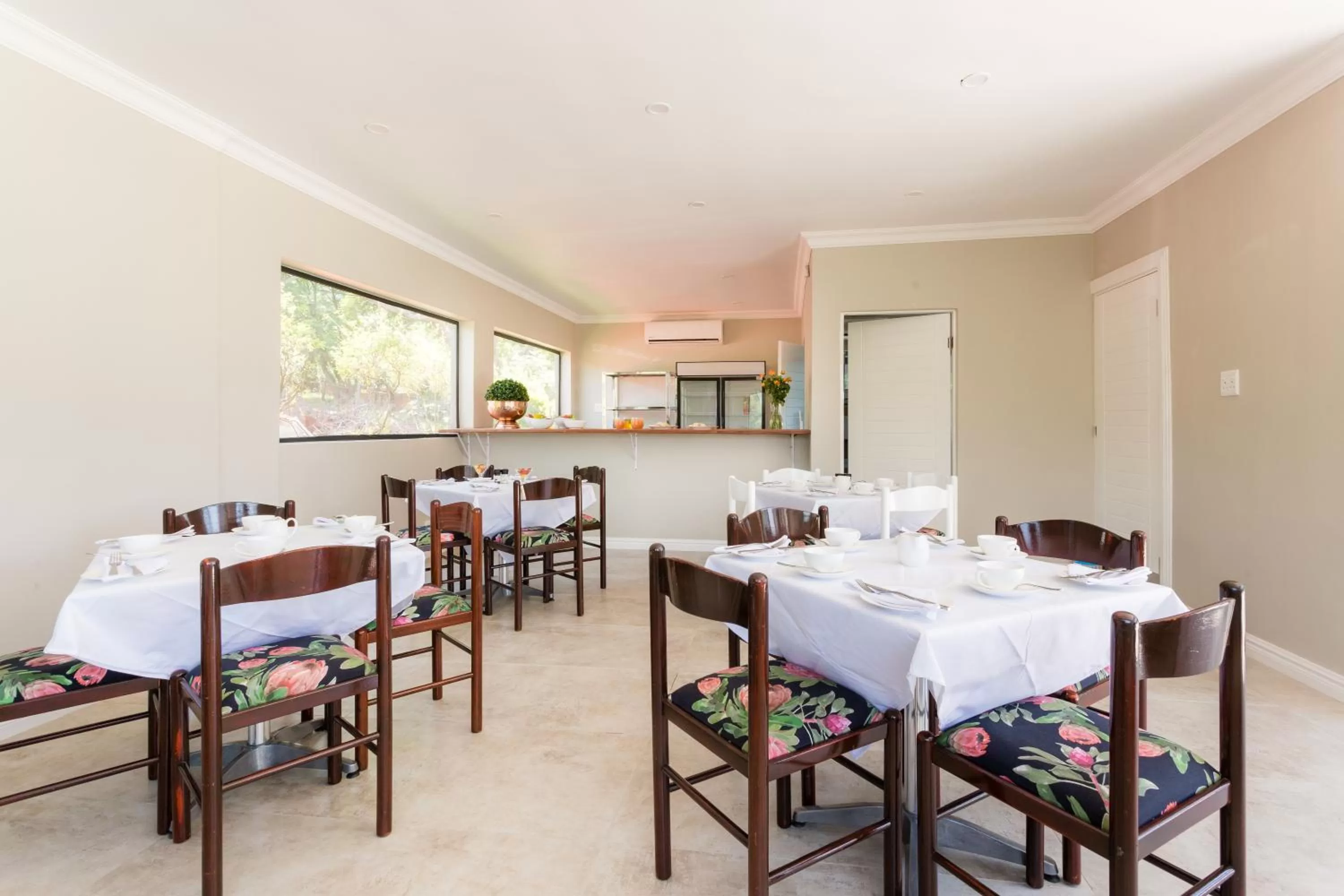 Dining area in The Gregory