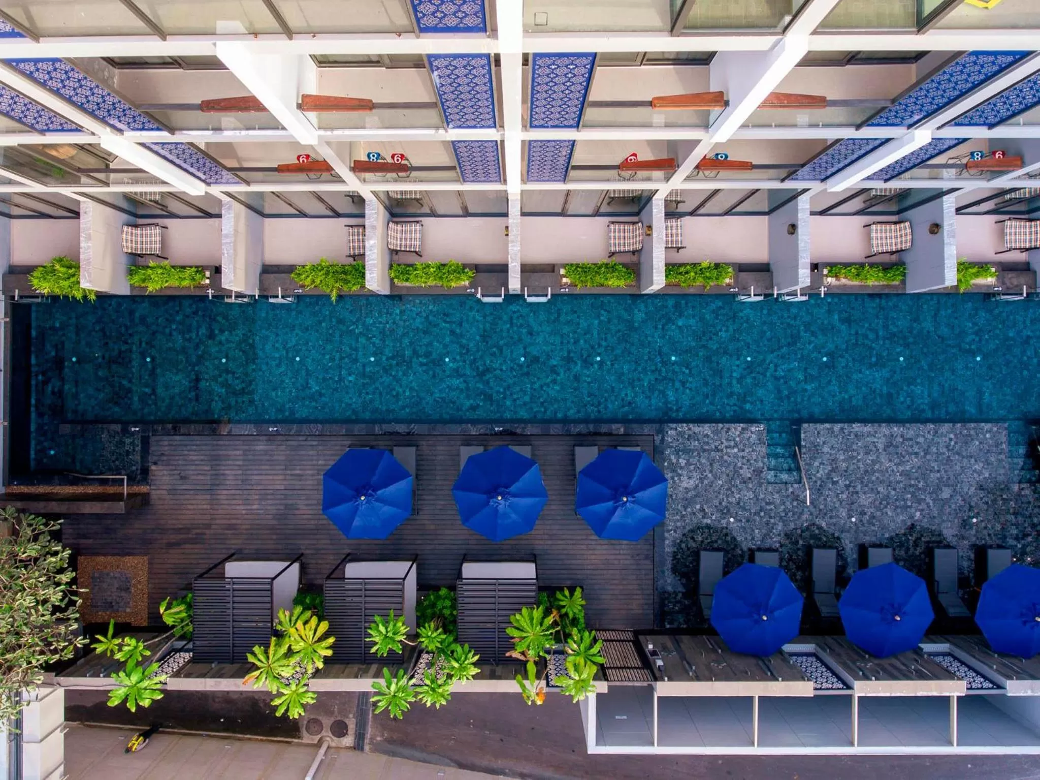 Balcony/Terrace in Hotel Indigo Phuket Patong by IHG