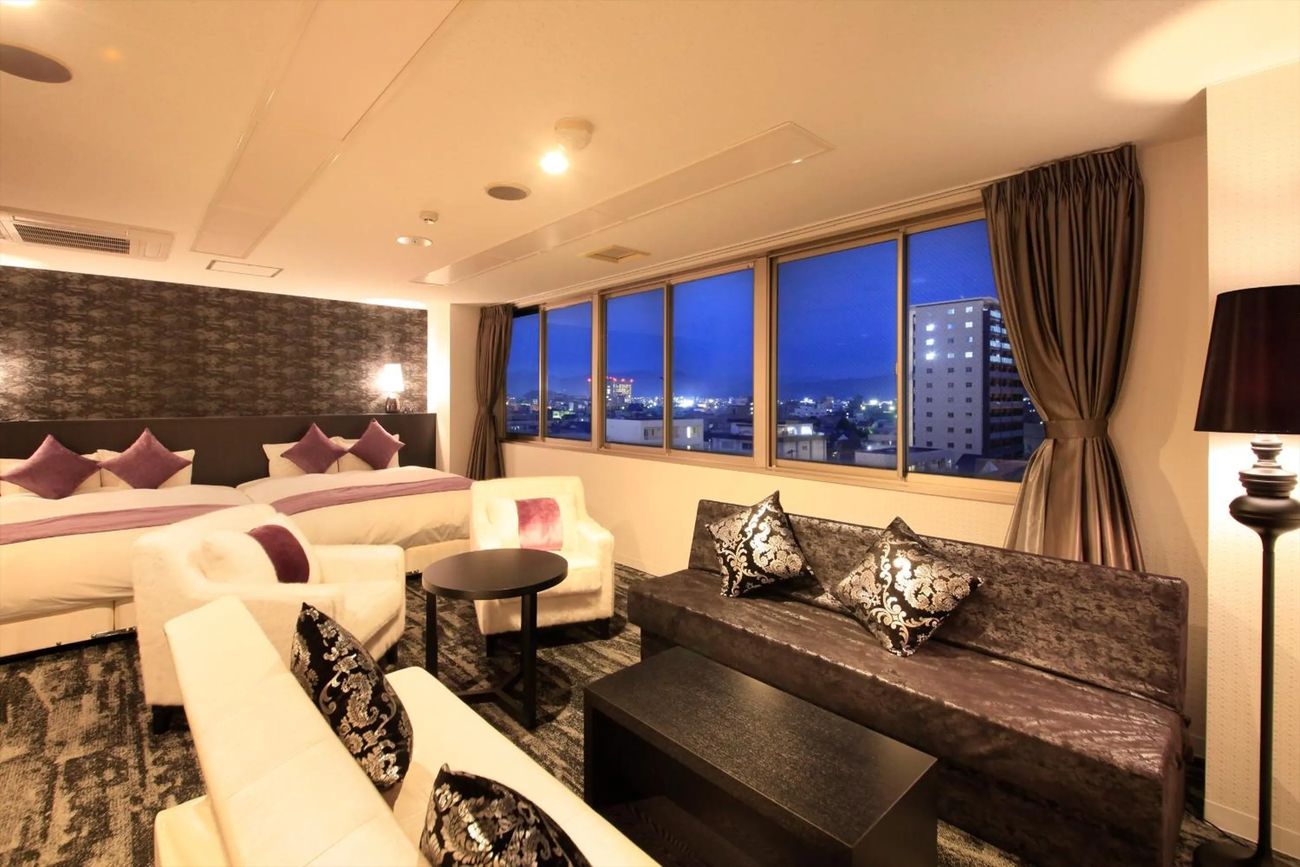 Photo of the whole room in Centurion Hotel Villa Suite Fukui Ekimae