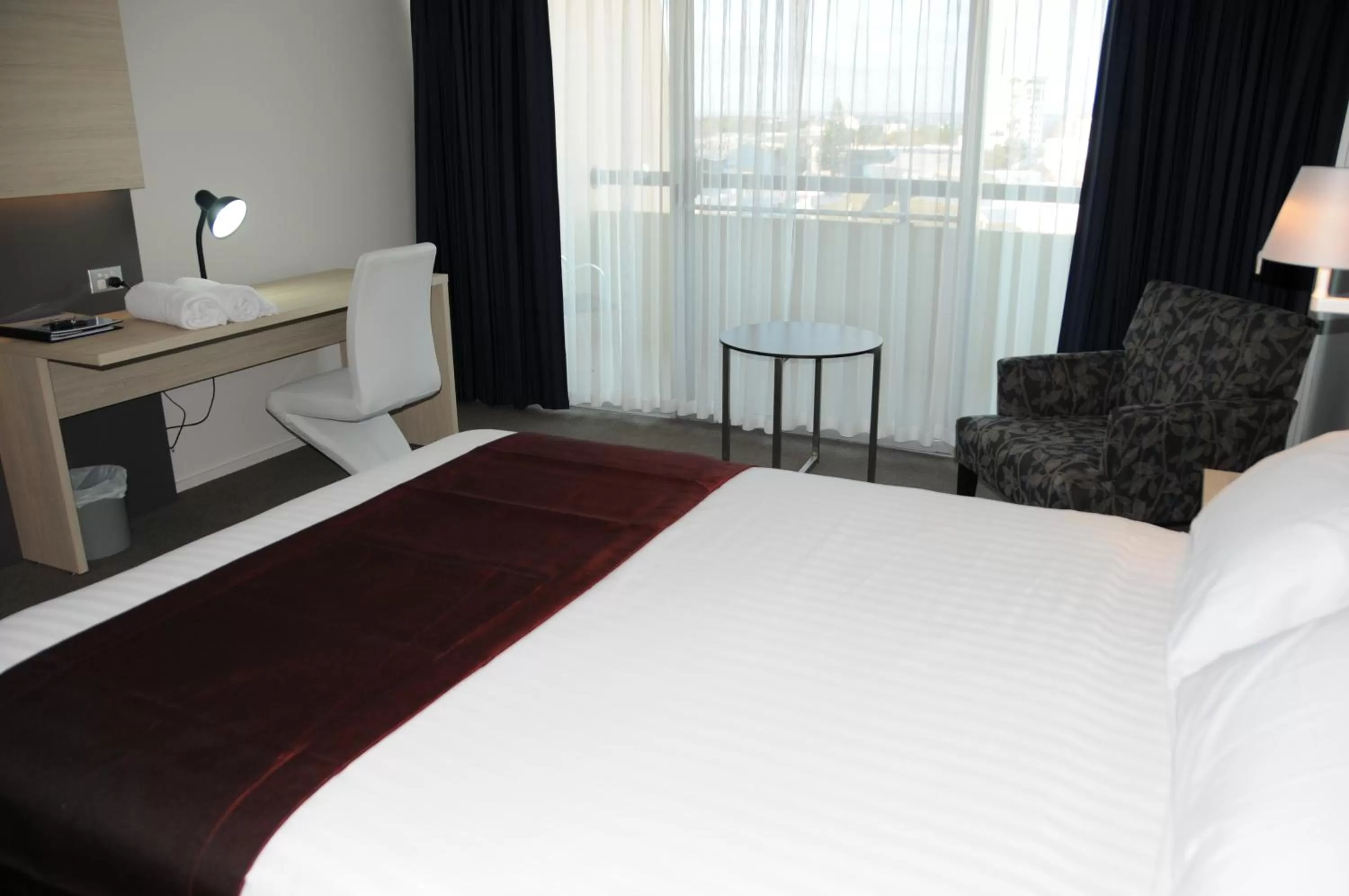 Bedroom, Bed in The Lord Forrest Hotel