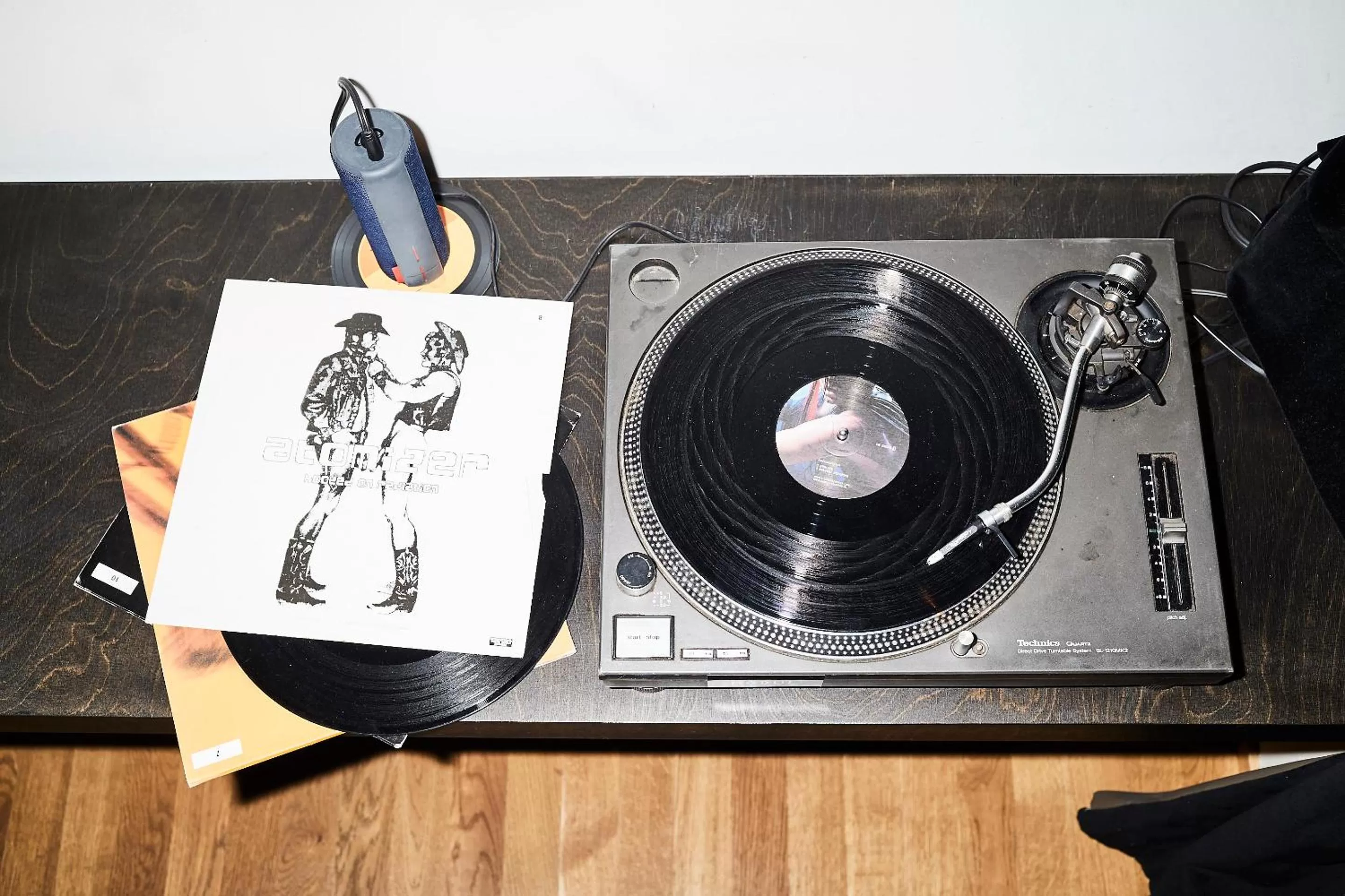 TV and multimedia in The Flushing Meadows Hotel