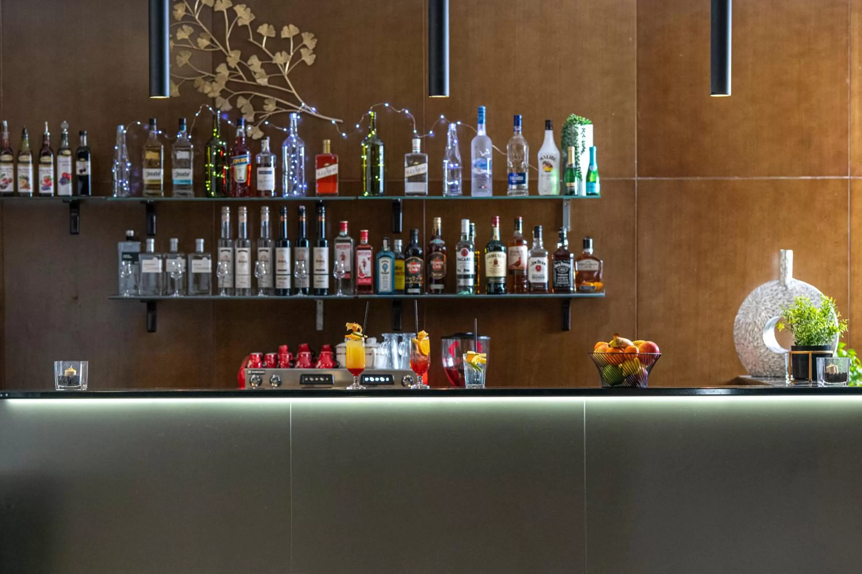 Communal lounge/ TV room in Willis Hotel Business & Wellness