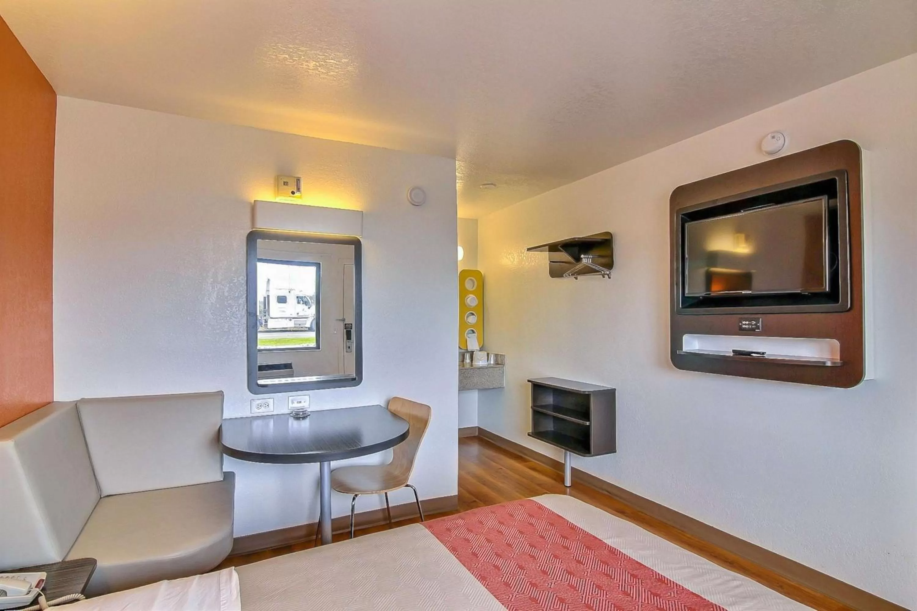 TV and multimedia in Motel 6-Buellton, CA - Solvang Area