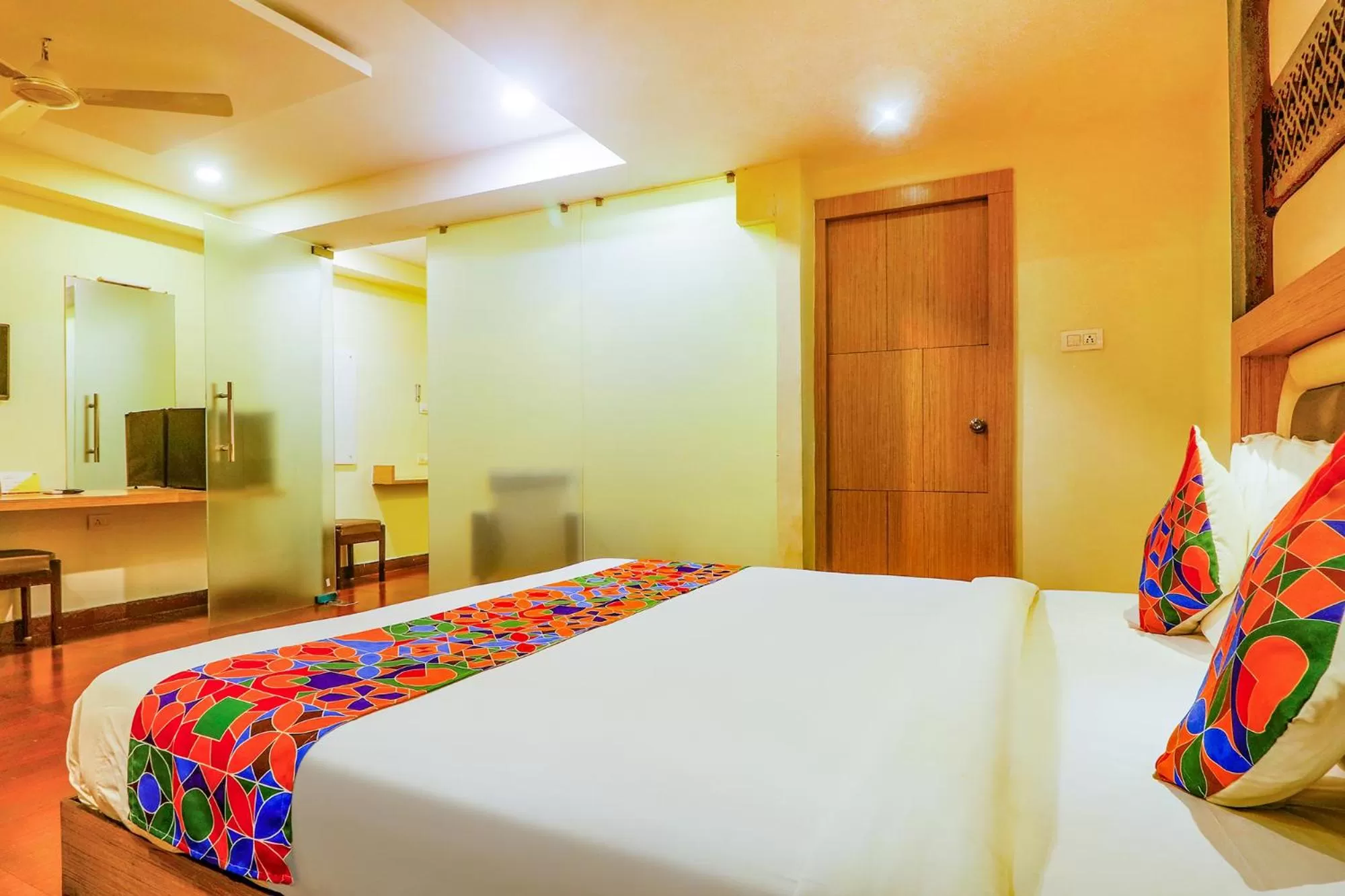 Bed in FabHotel Keerthi's Anupama - Nr Indira Gandhi Stadium