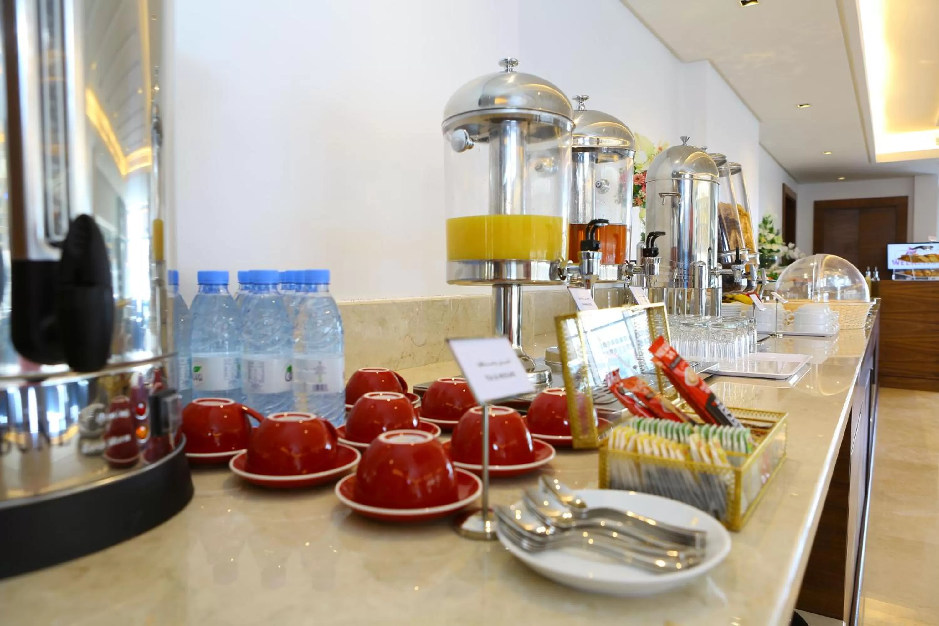 Breakfast in Weekend Hotel Sari