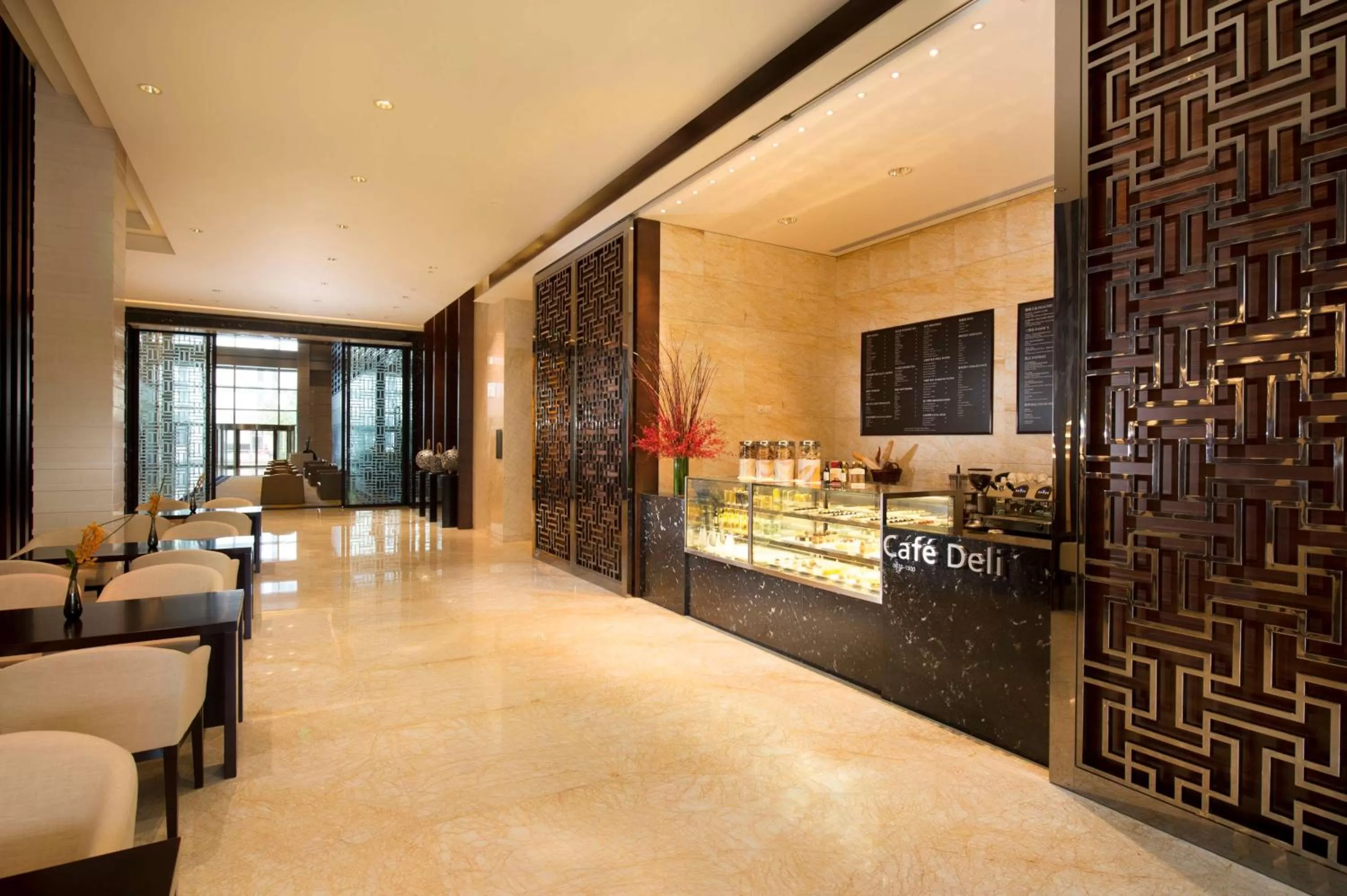 Restaurant/places to eat in Hilton Shijiazhuang