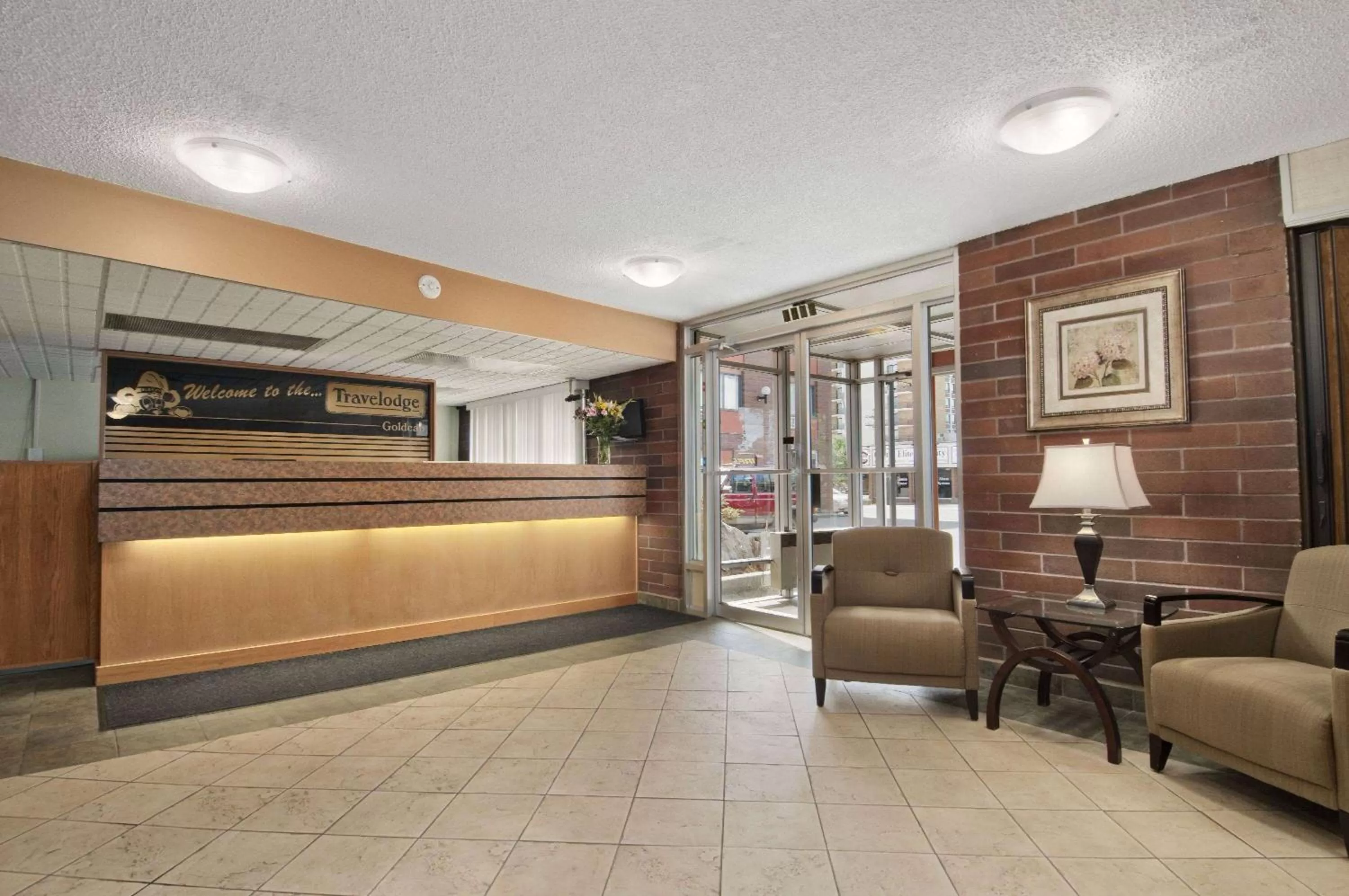 Lobby or reception in Travelodge by Wyndham Prince George