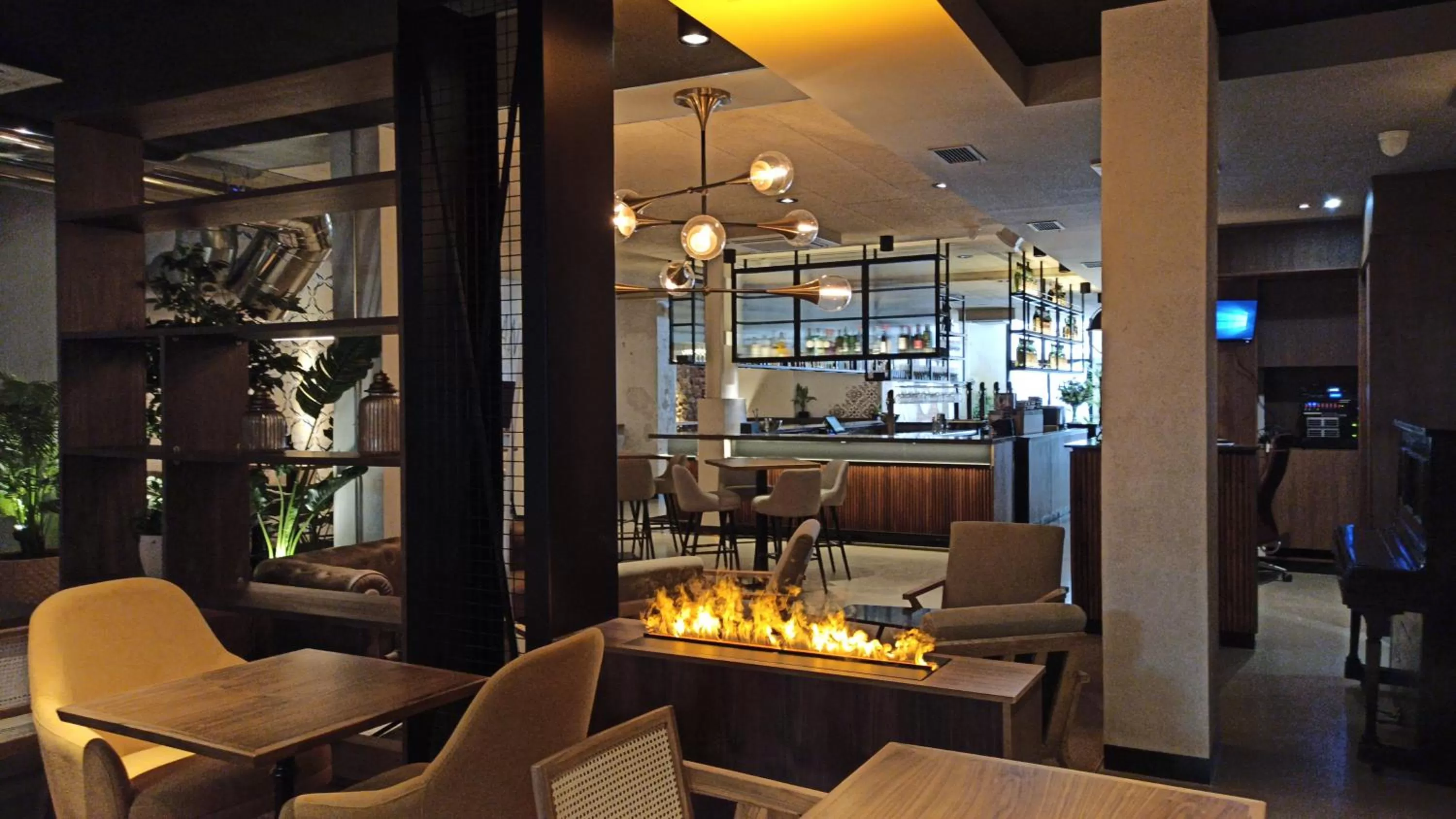 Restaurant/places to eat in ARVA Spa París