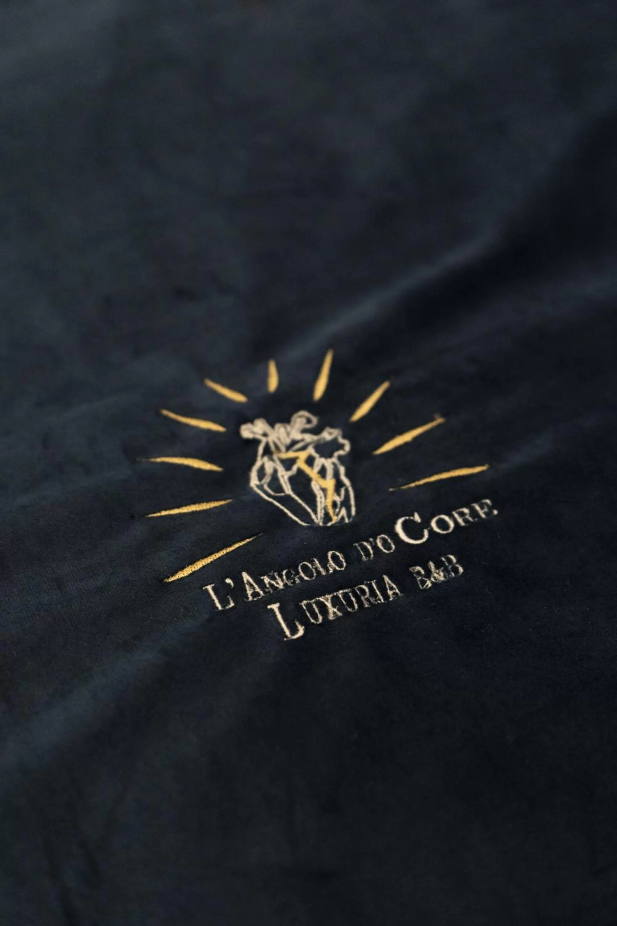 Logo/Certificate/Sign in L'Angolo d'o core