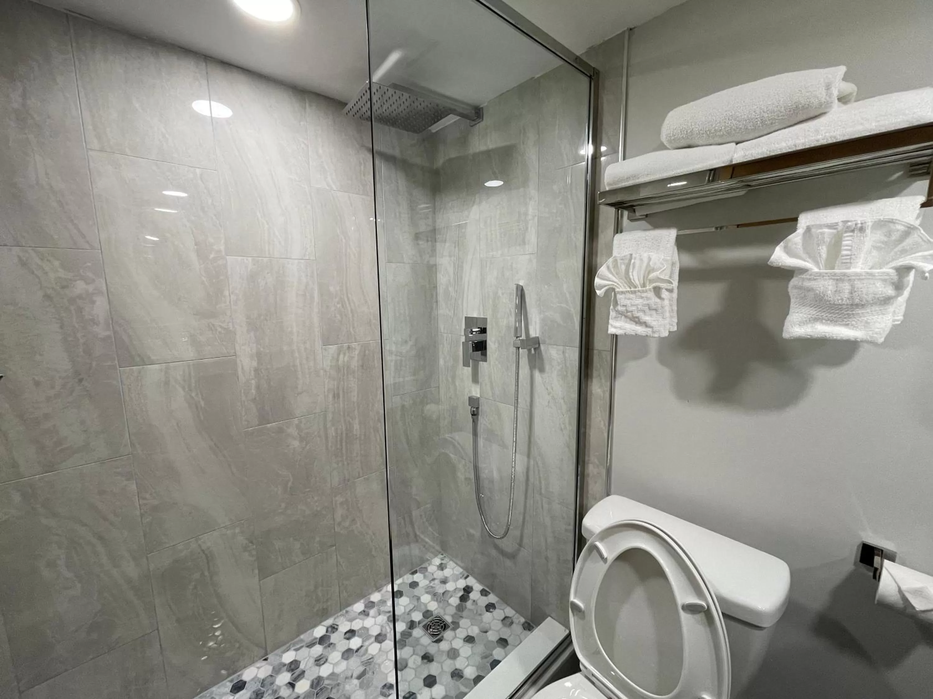 Chateau Hotel and Conference Center