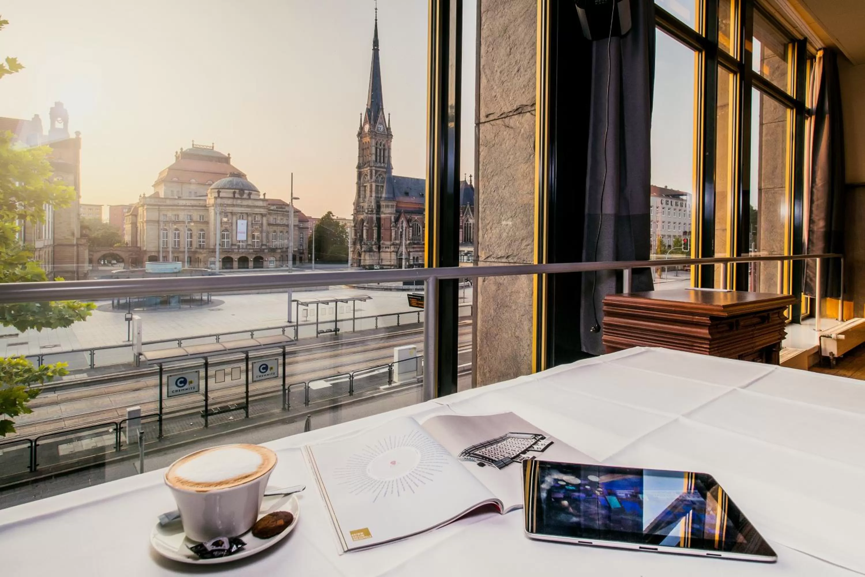 Summer in Hotel an der Oper