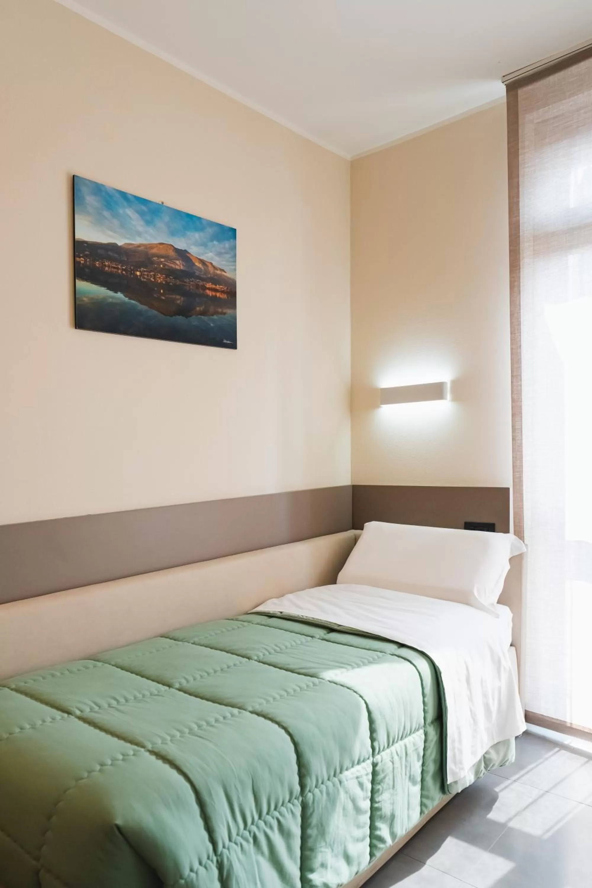 Bedroom, Bed in Parini Hotel