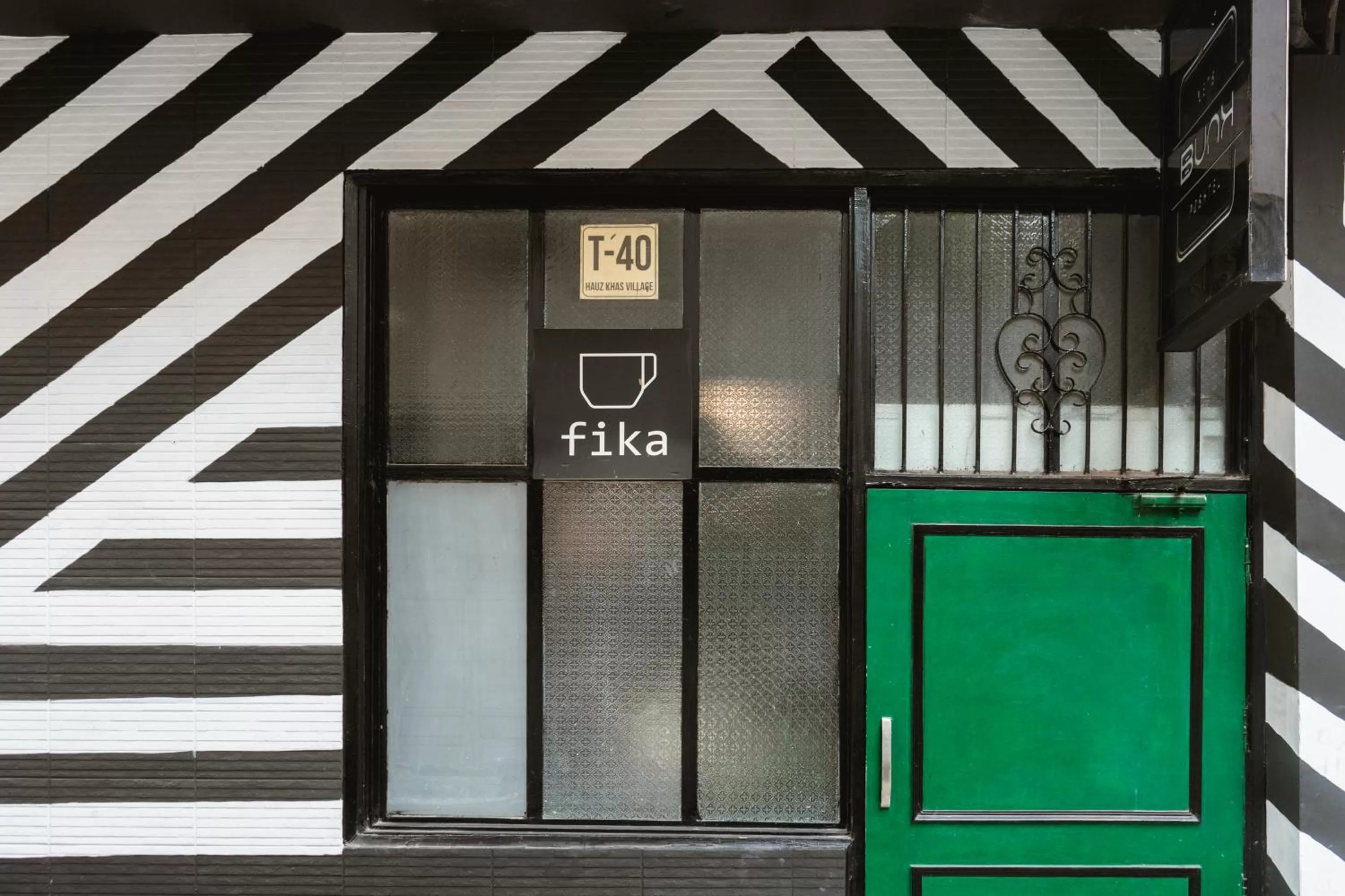 Facade/entrance, Floor Plan in LetsBunk Poshtel & Suites