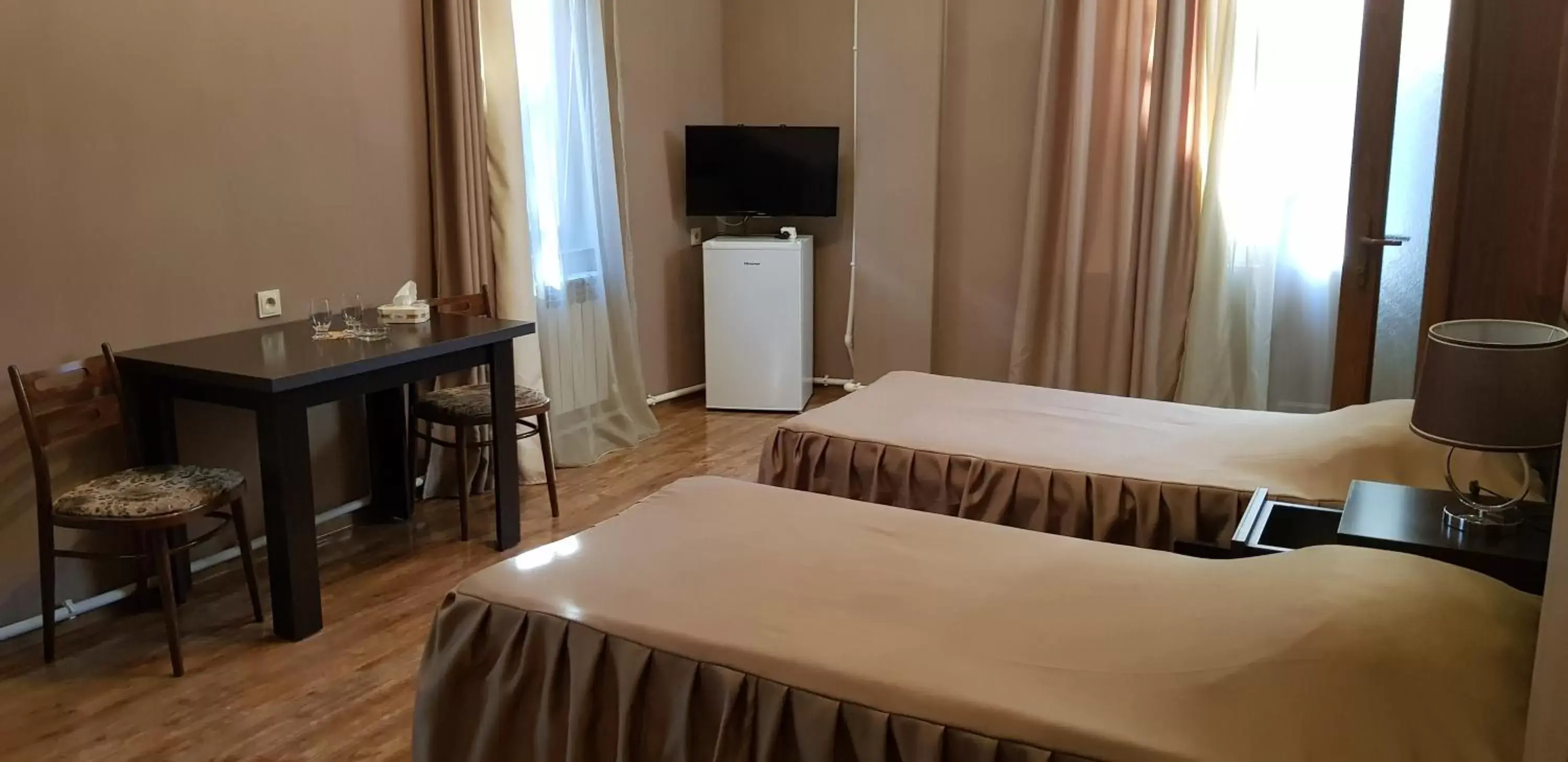 Twin Room with Balcony - single occupancy in Ruzan hotel Twin Room with Balcony - single occupancy in Ruzan hotel