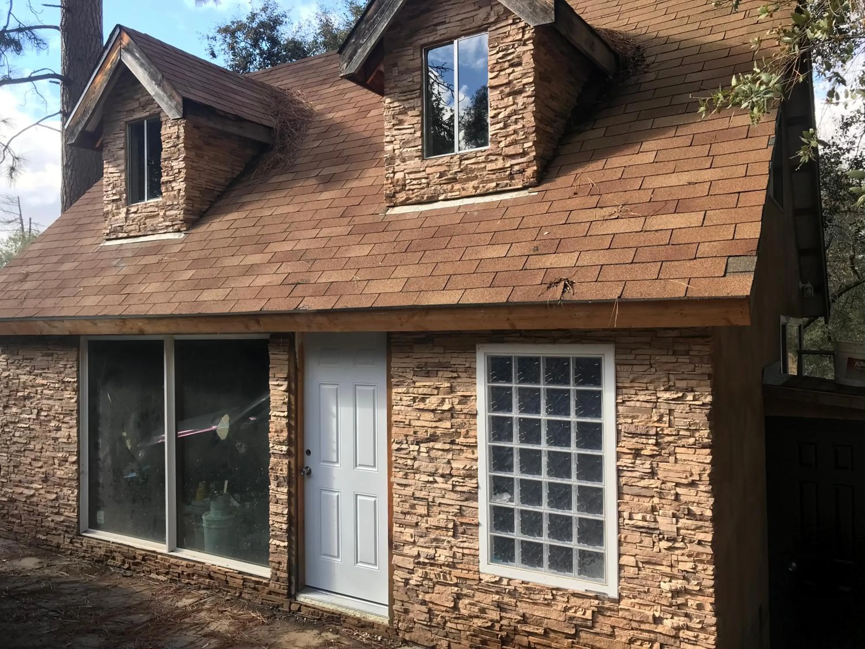 Mountain Trail Lodge and Vacation Rentals