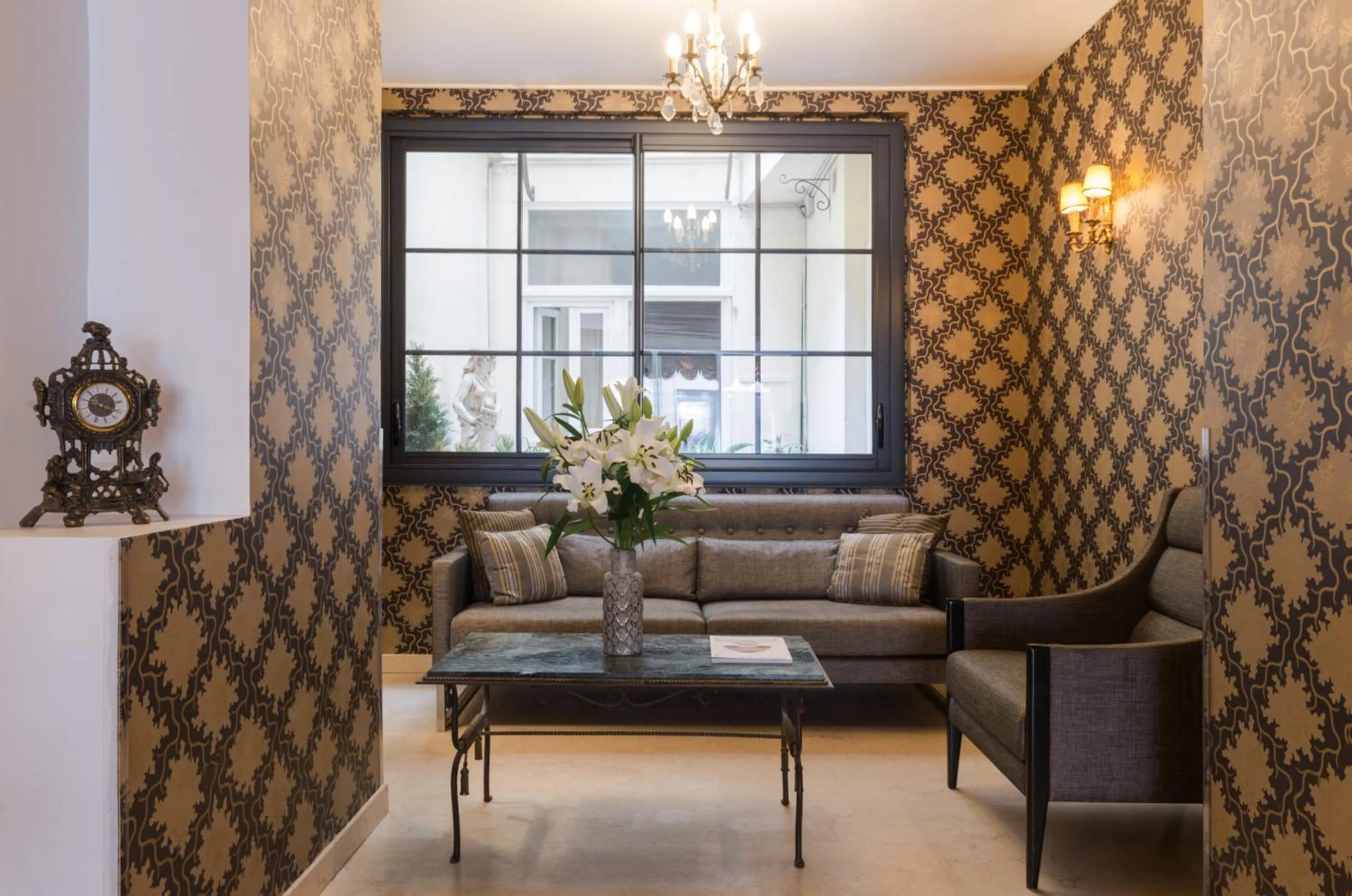 Lobby or reception in Hôtel Gaillon Opera