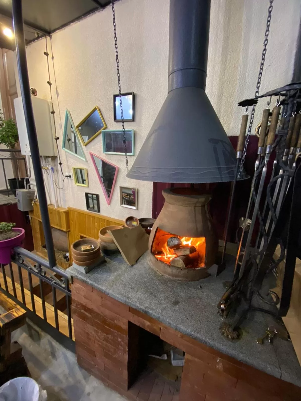 Seating area in Hotel 1870