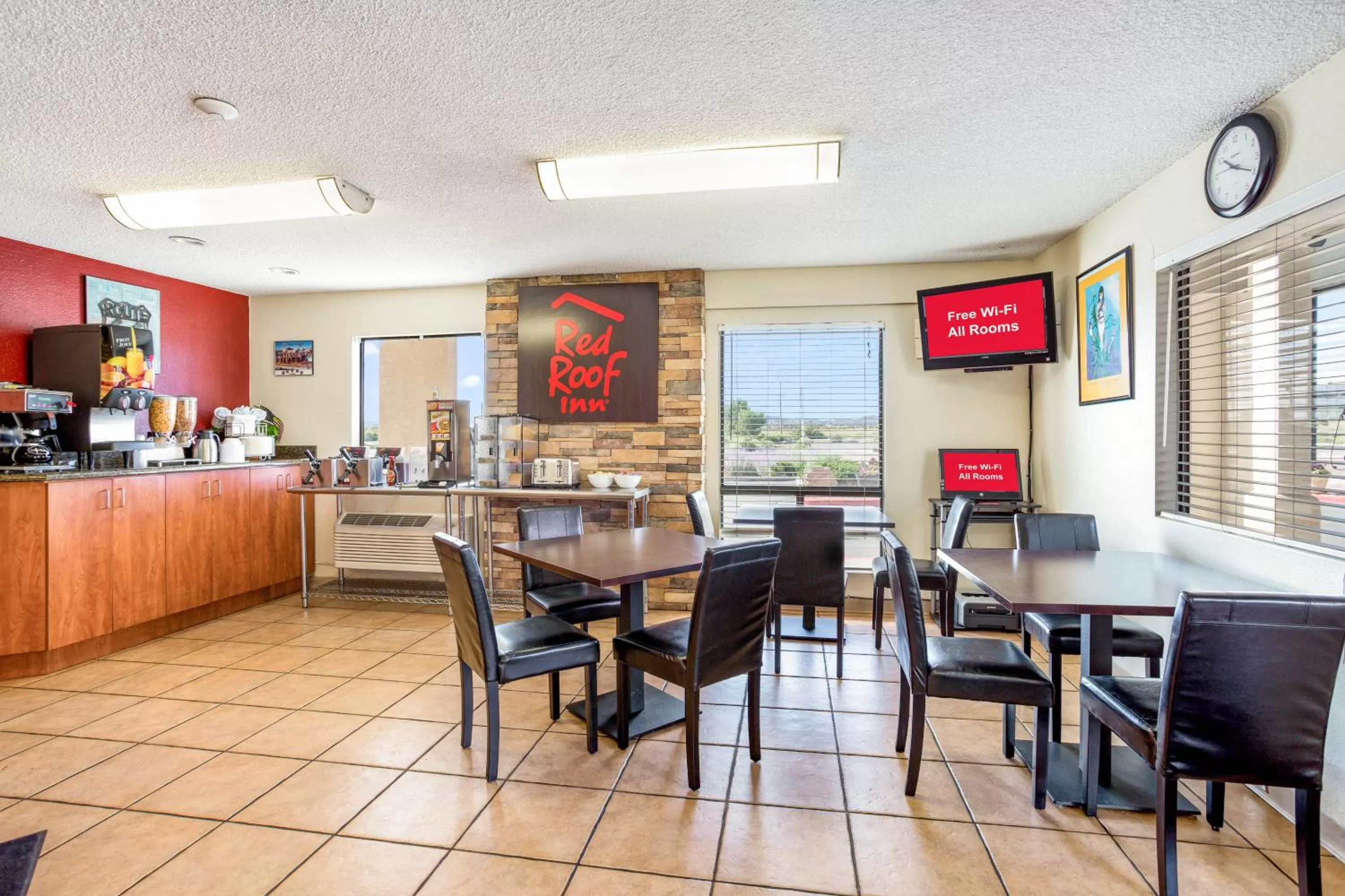 Restaurant/places to eat in Red Roof Inn Gallup