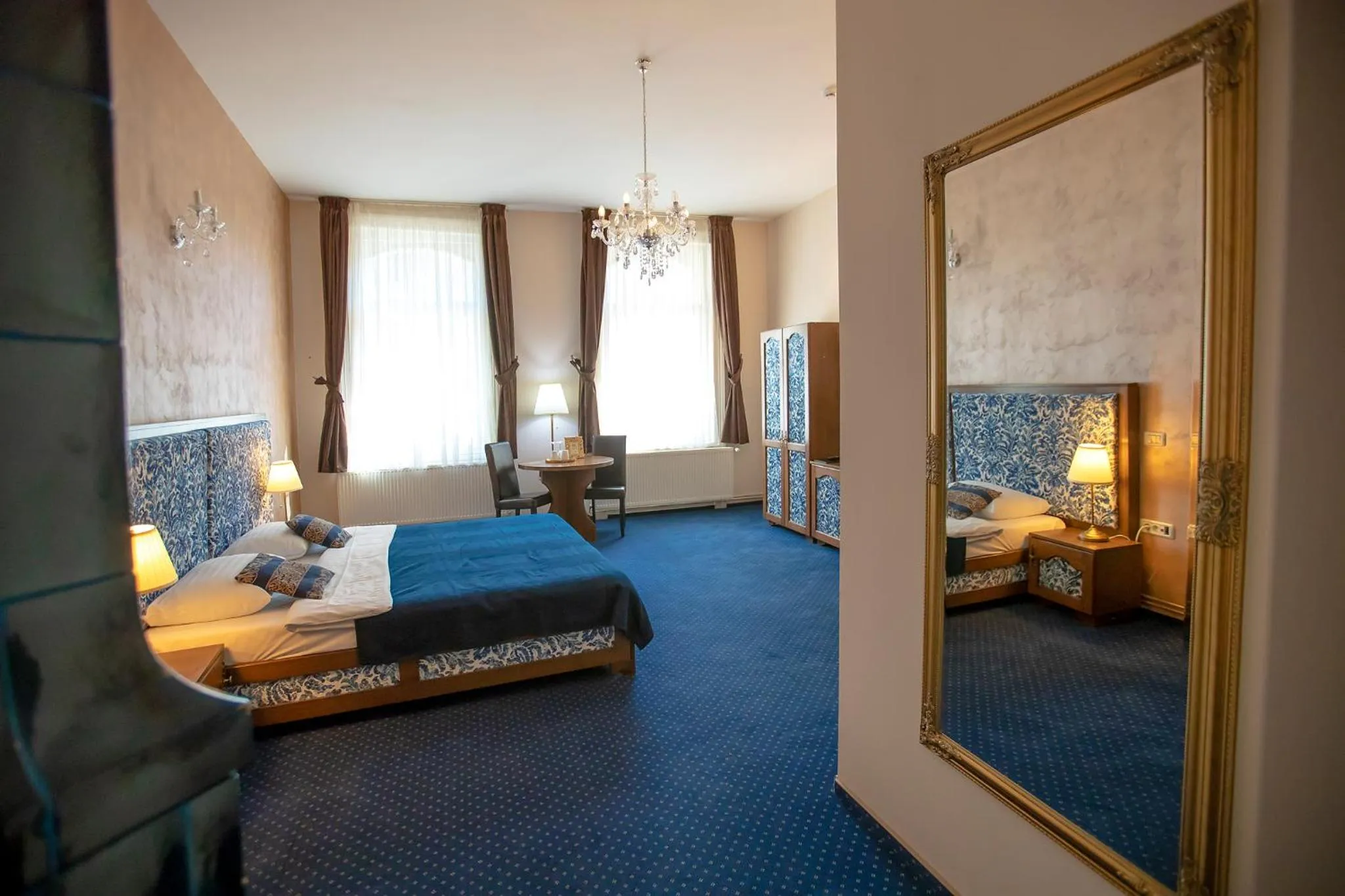 Landmark view, Bed in Residence Central Annapolis