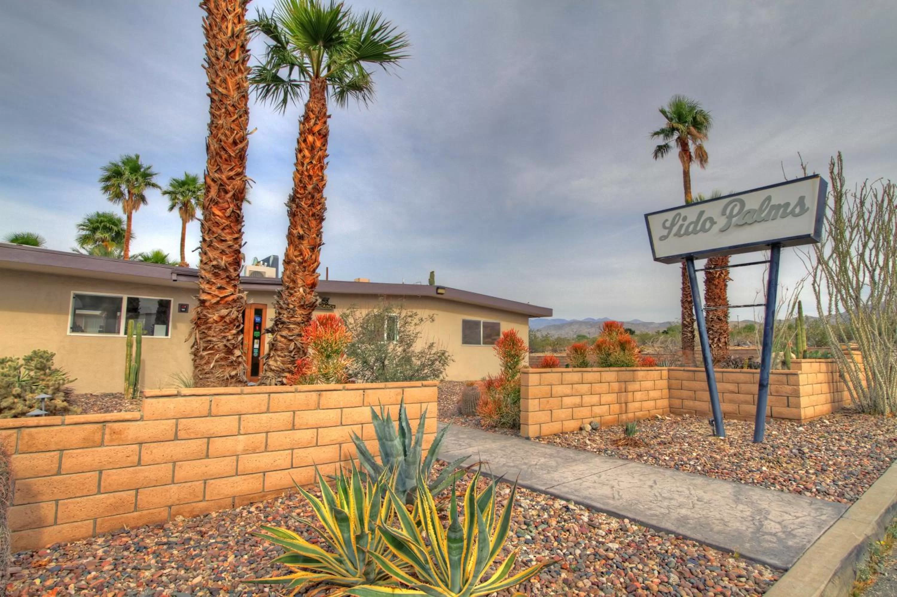 Lido Palms Resort and Spa