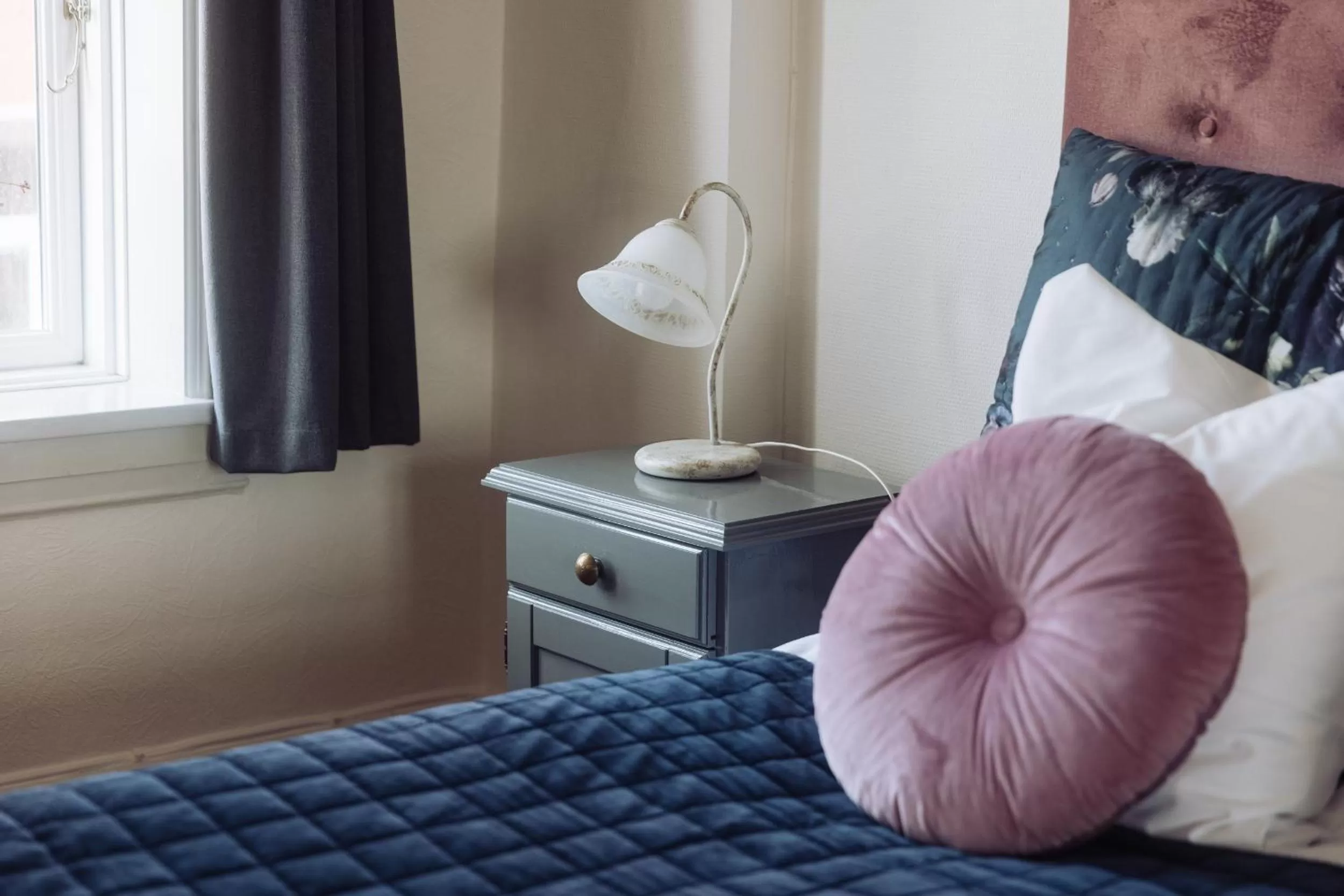 Bedroom, Bed in Hotel Lidenlund