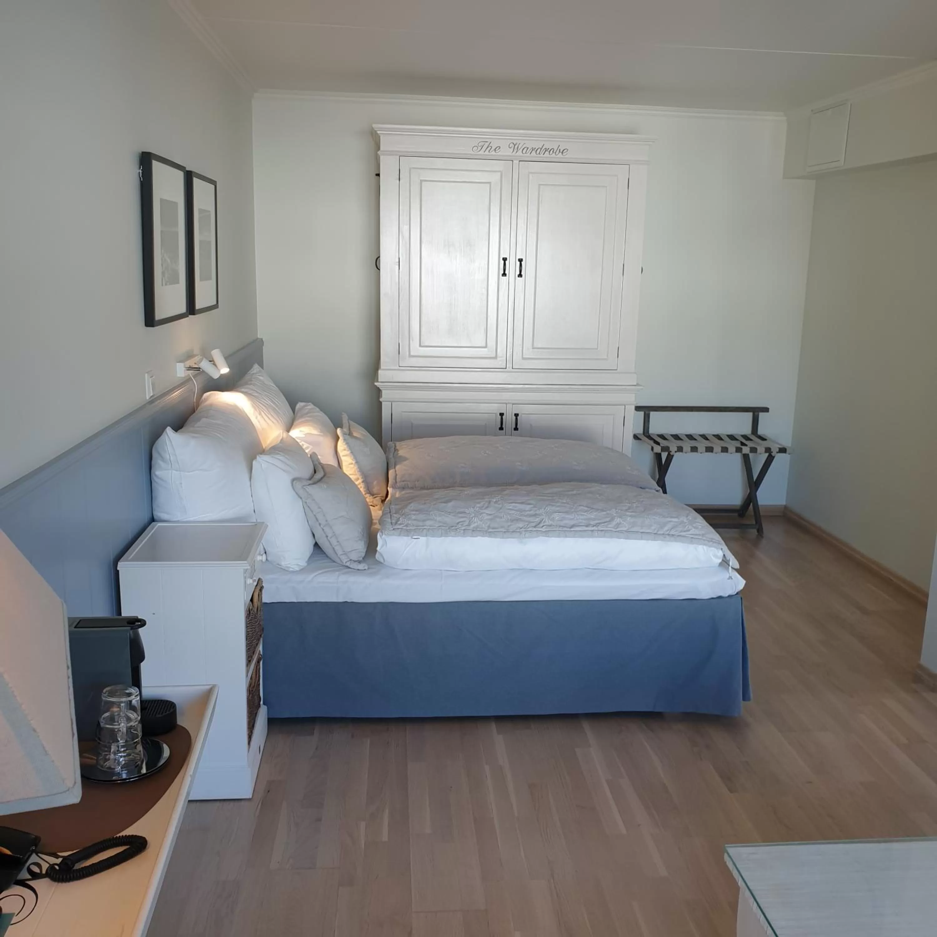 Bed in Strand Hotel Fevik - by Classic Norway Hotels