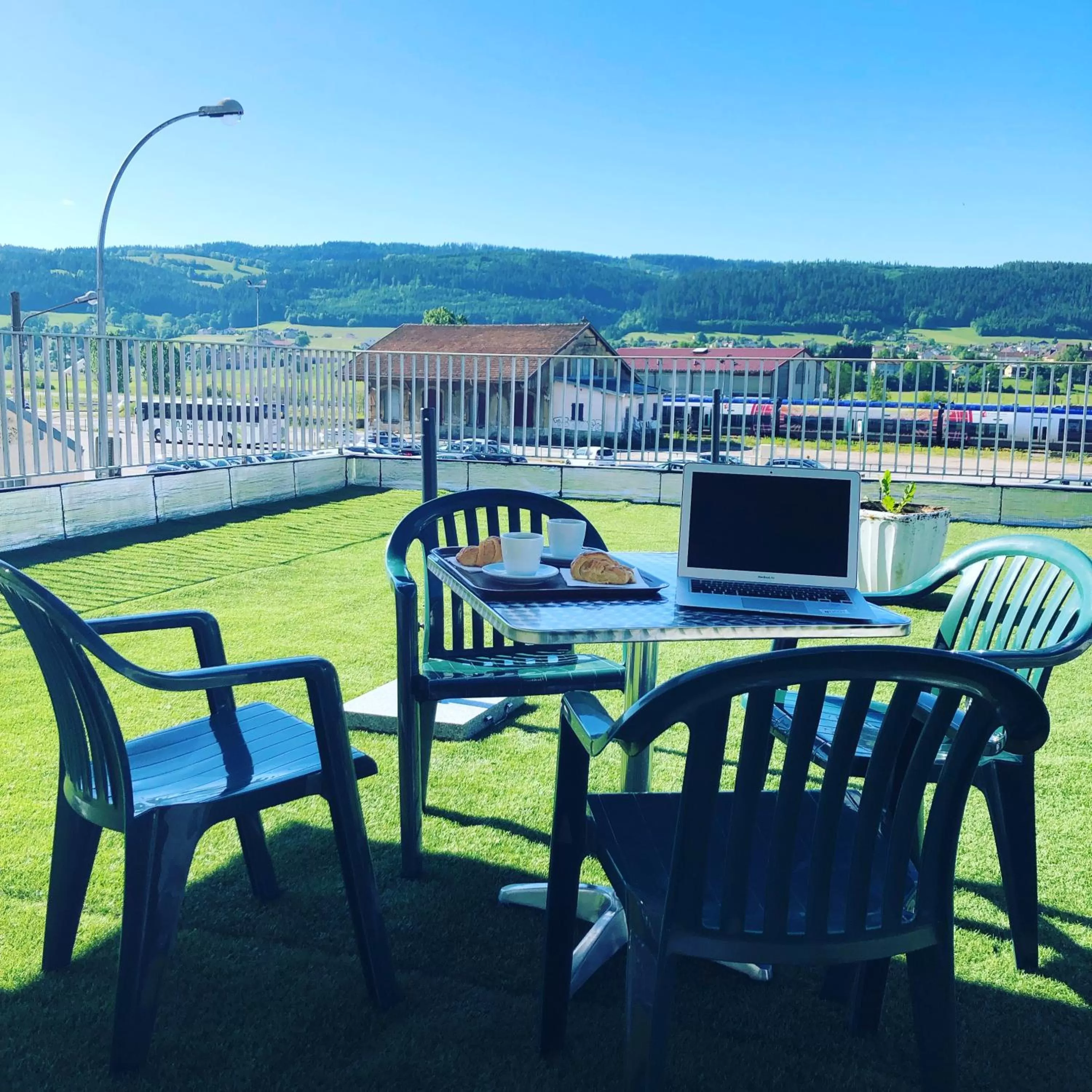 Balcony/Terrace in Hotel Les Montagnards