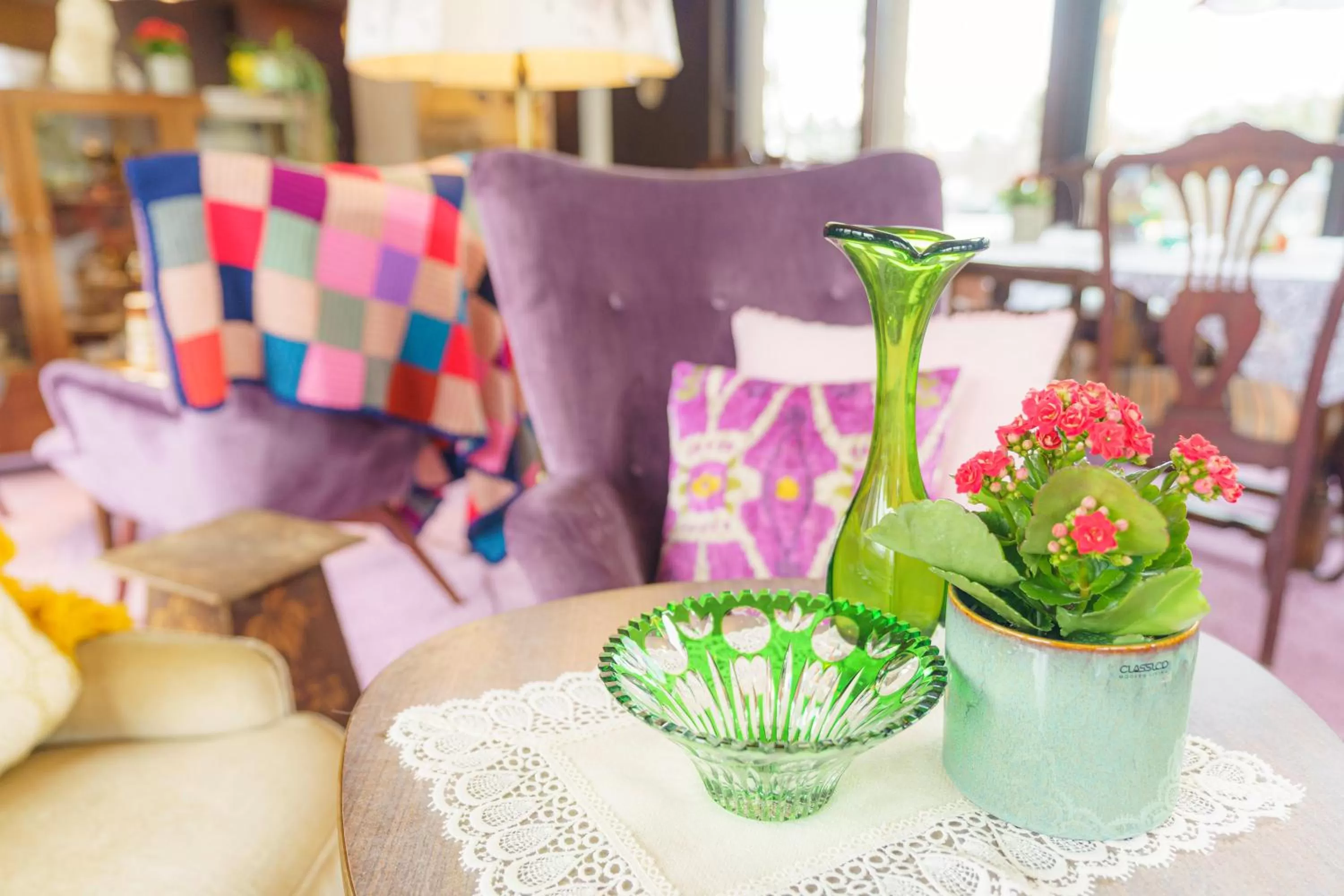 Decorative detail in Tante ALMA's Bonner Hotel