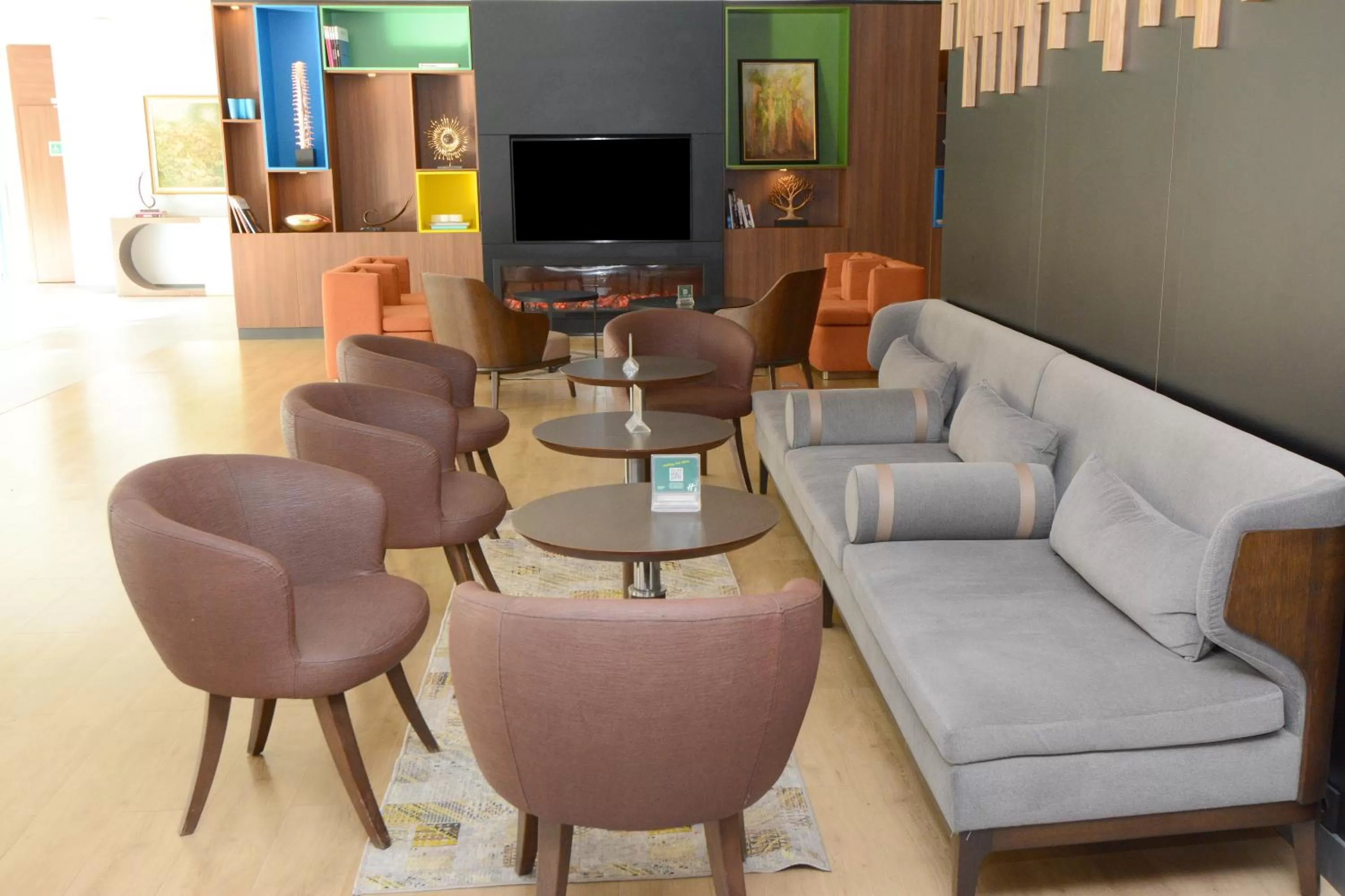 Lobby or reception in Holiday Inn Istanbul City by IHG