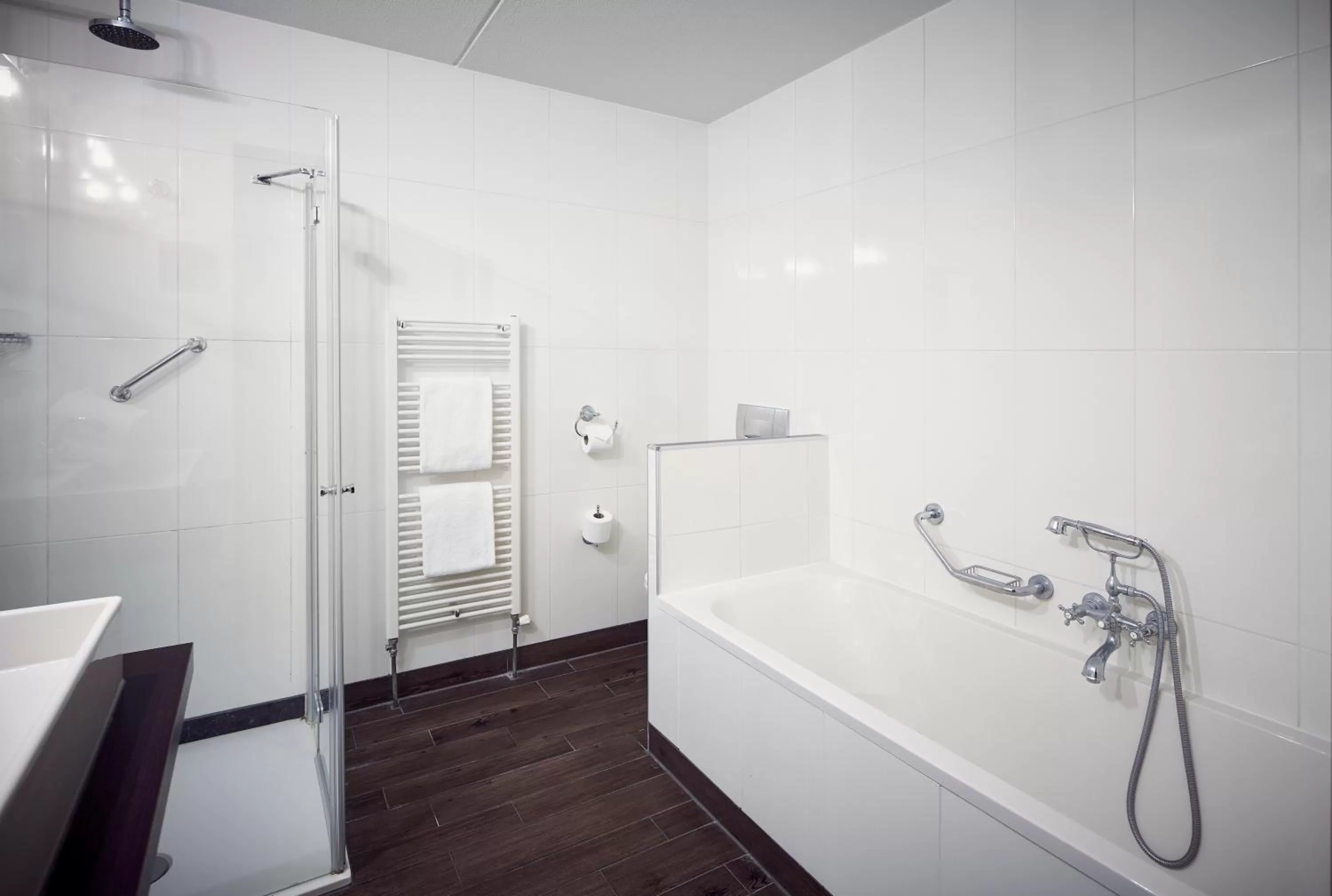 Bathroom in Van der Valk Hotel Emmeloord