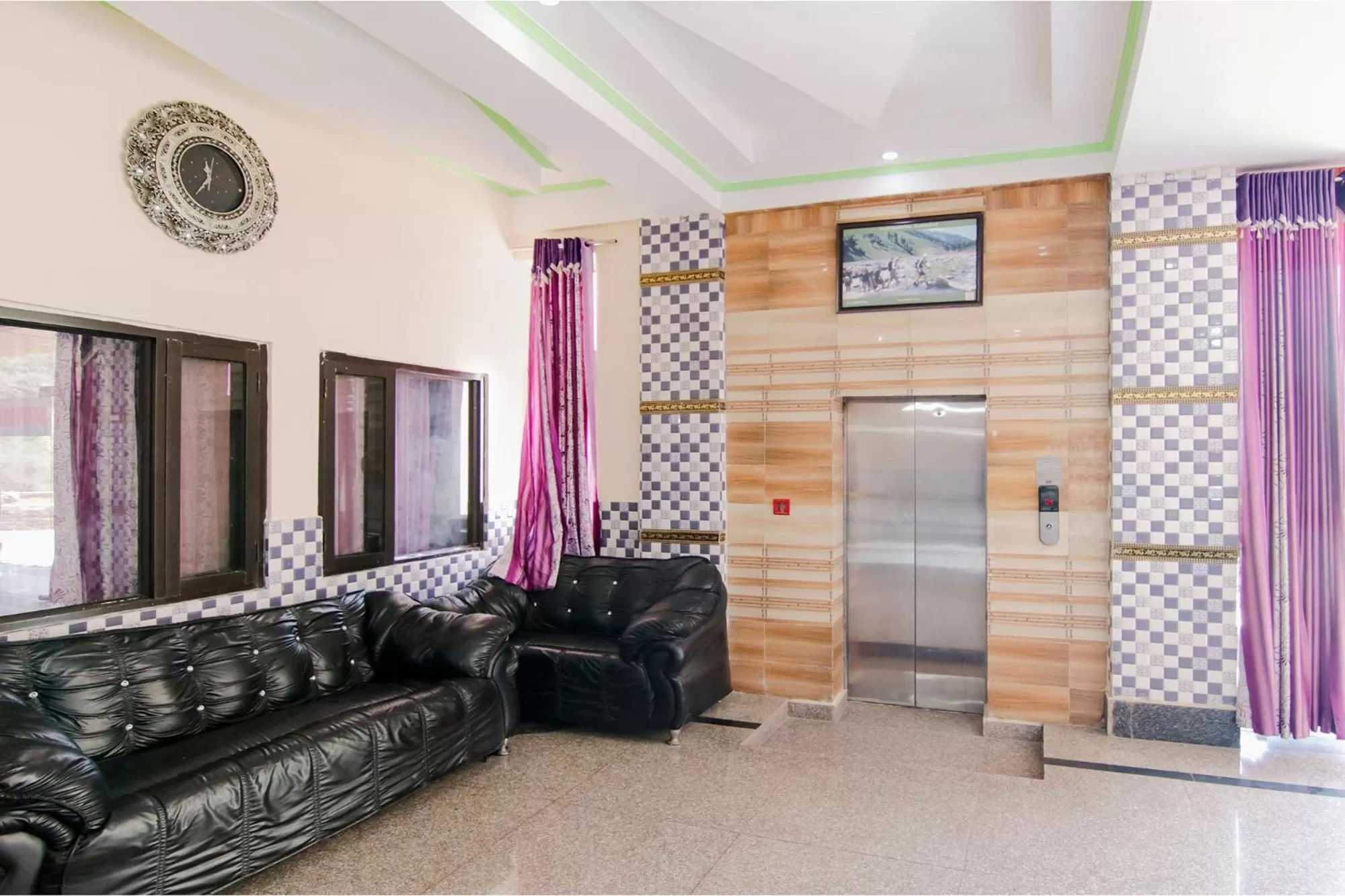 Seating Area in FabHotel Prime Wonder World Resort