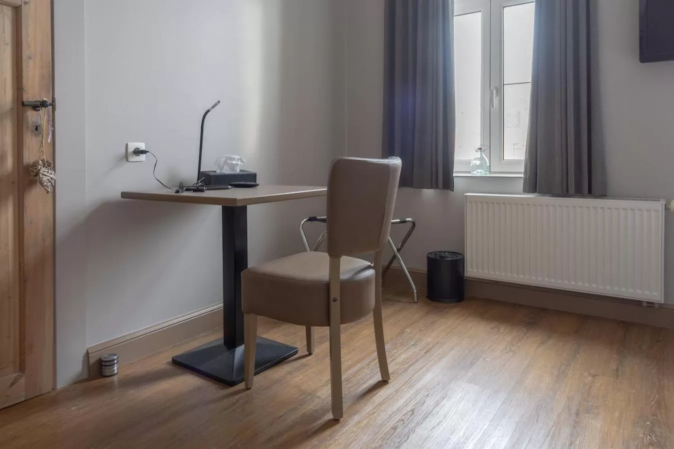 TV/Entertainment Center in Oud Gemeentehuis