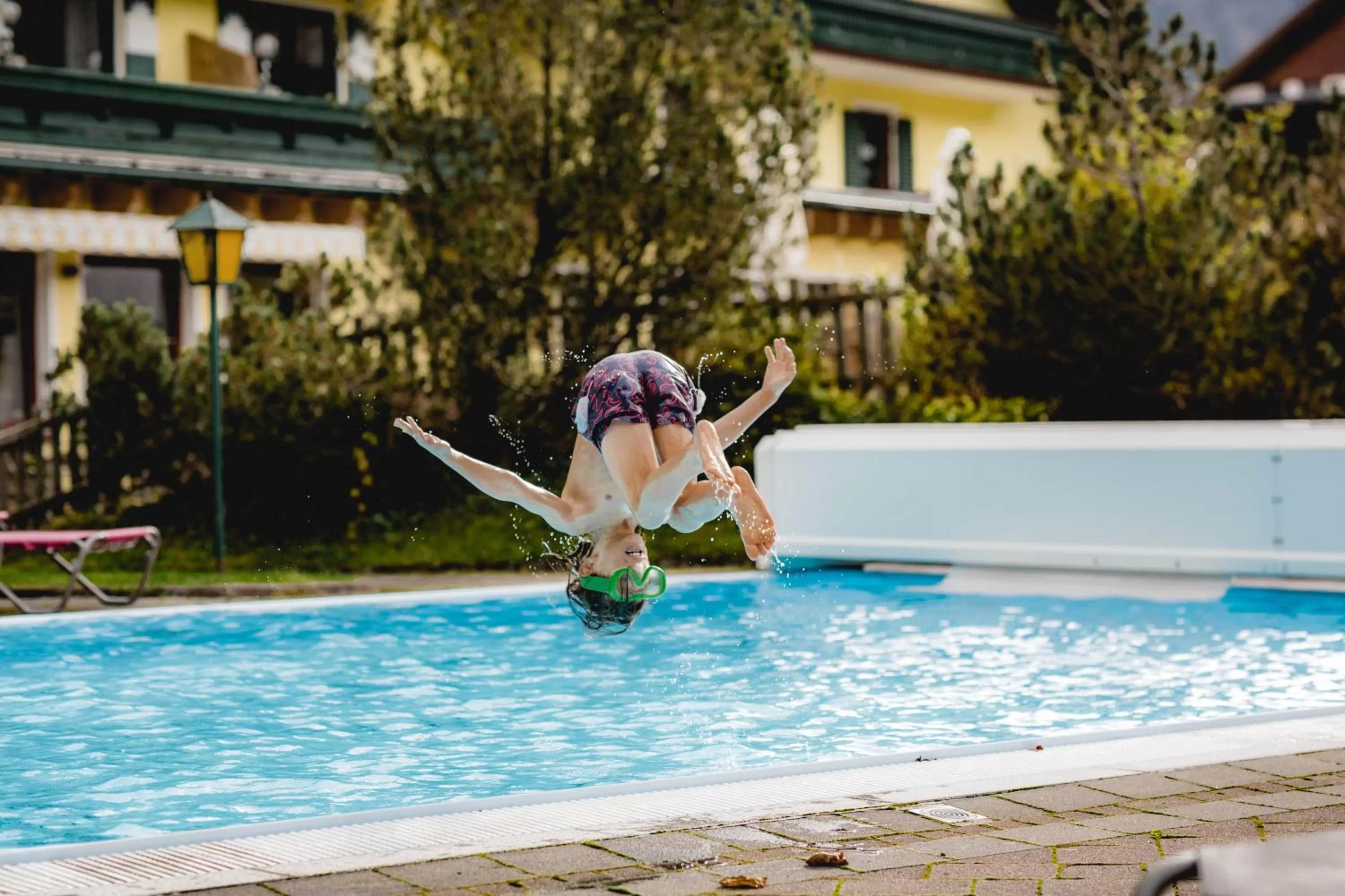 Swimming pool in Hotel Sommerhof