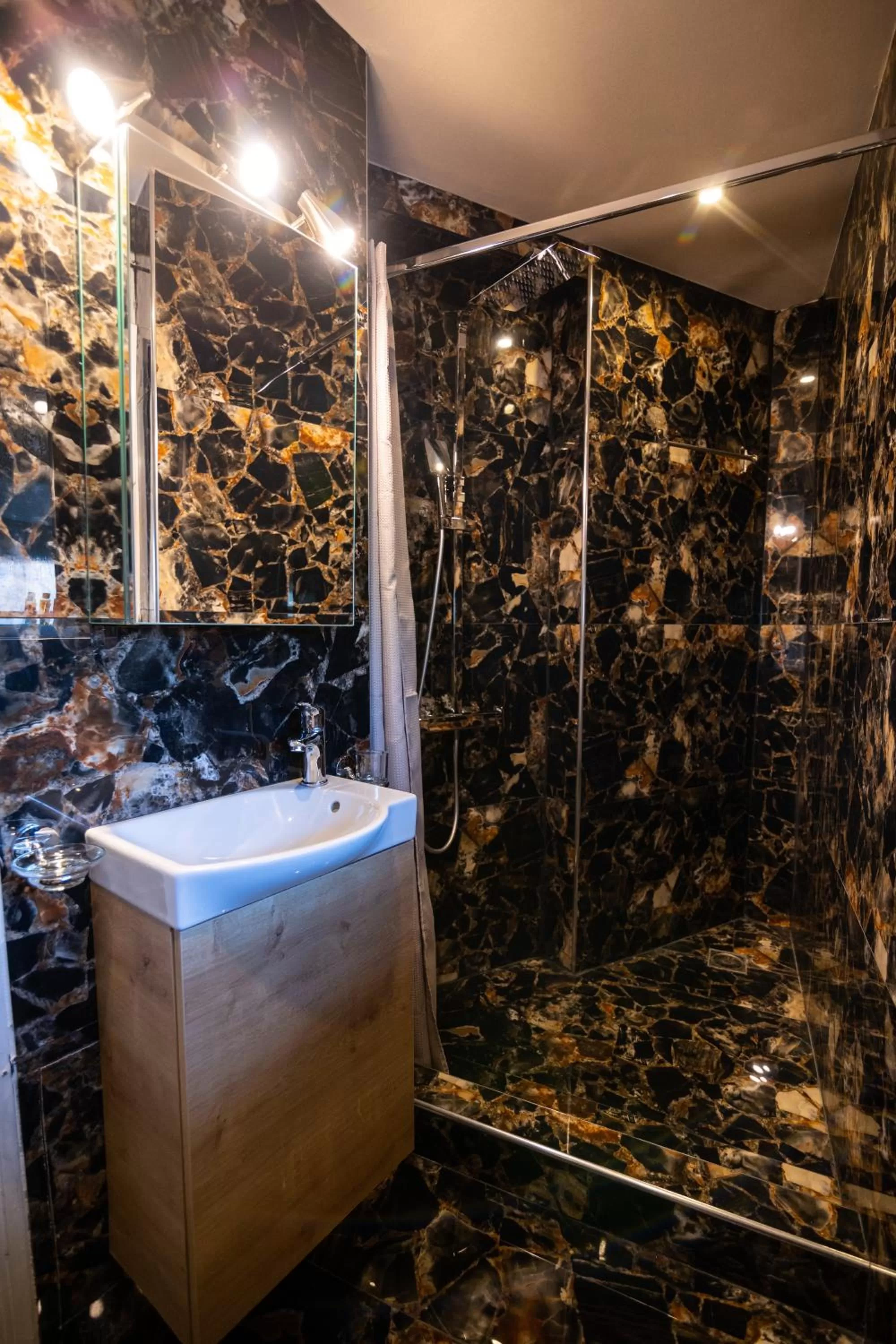 Votsalakia Hotel & Luxury Apartments