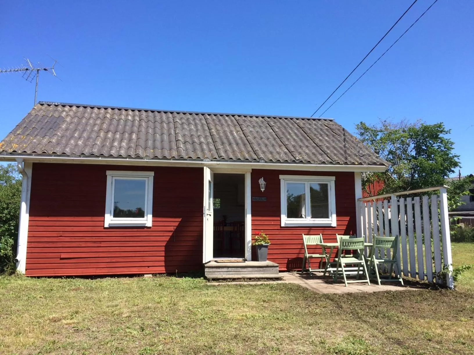 Patio in Ölands Yoga Studio & Islandshästar, Stugor & Rum