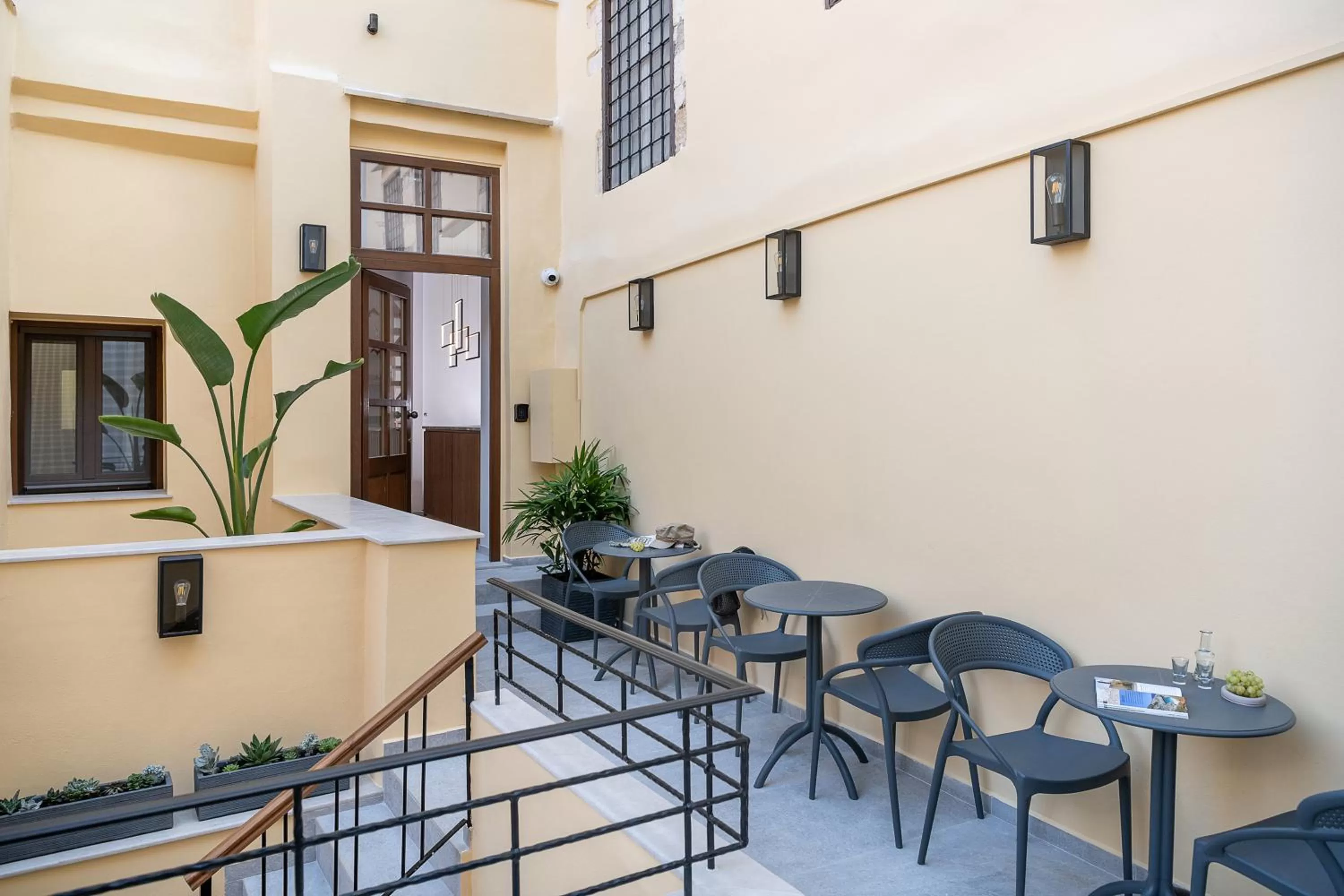 Property building in Camere Maritima