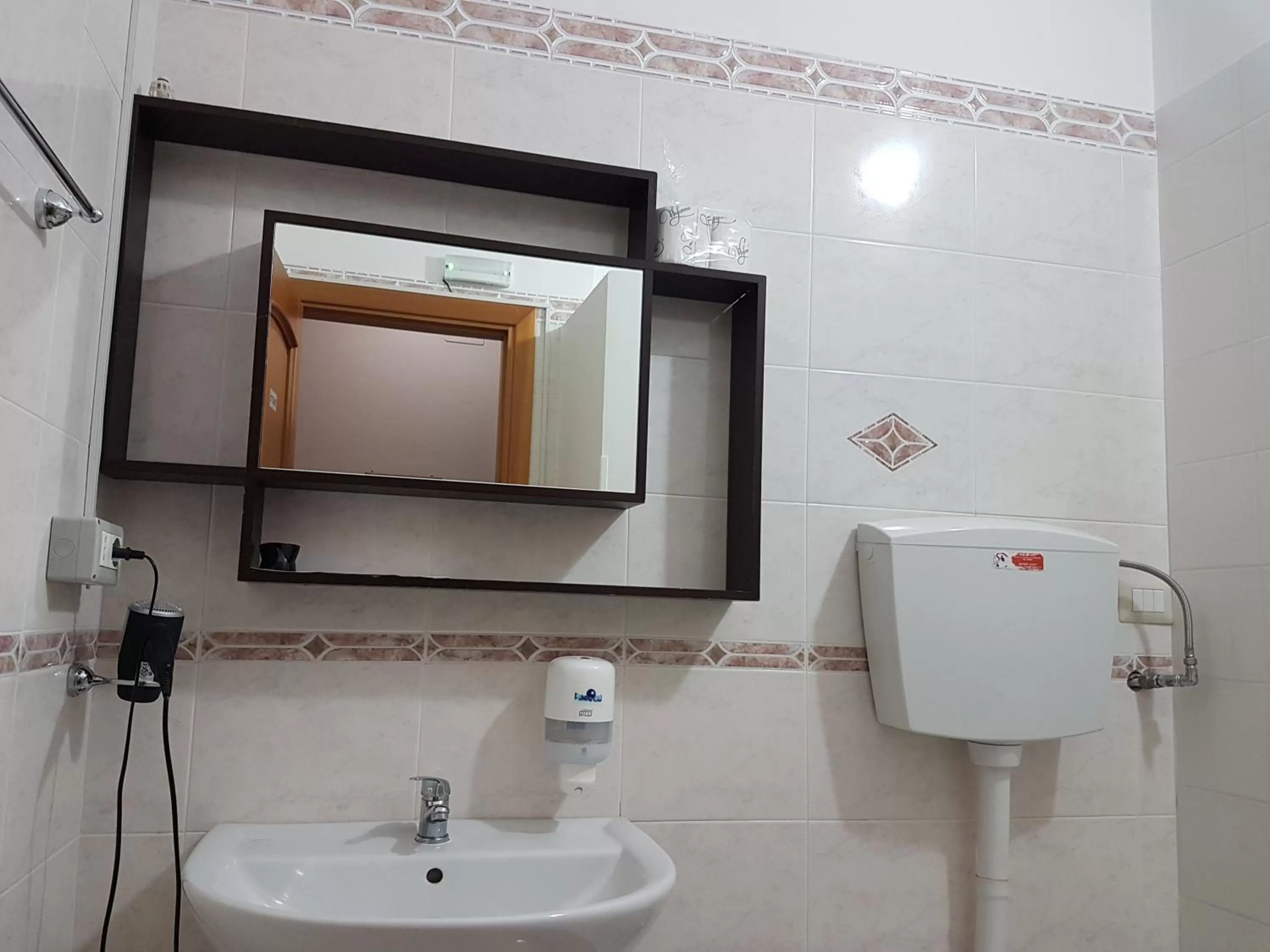 Bathroom in B&B Magna Grecia