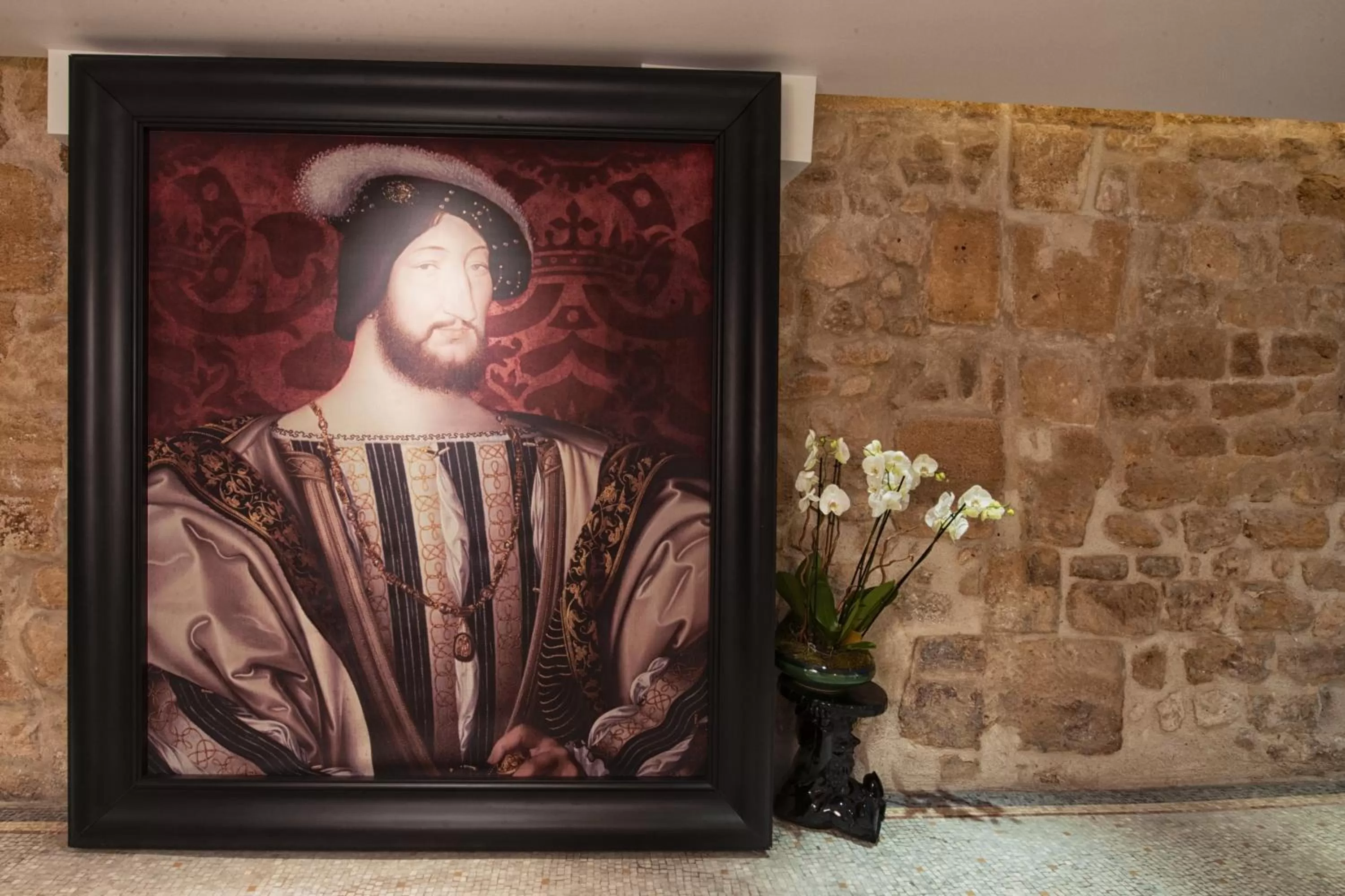 Decorative detail in Hôtel le Clos de Notre Dame