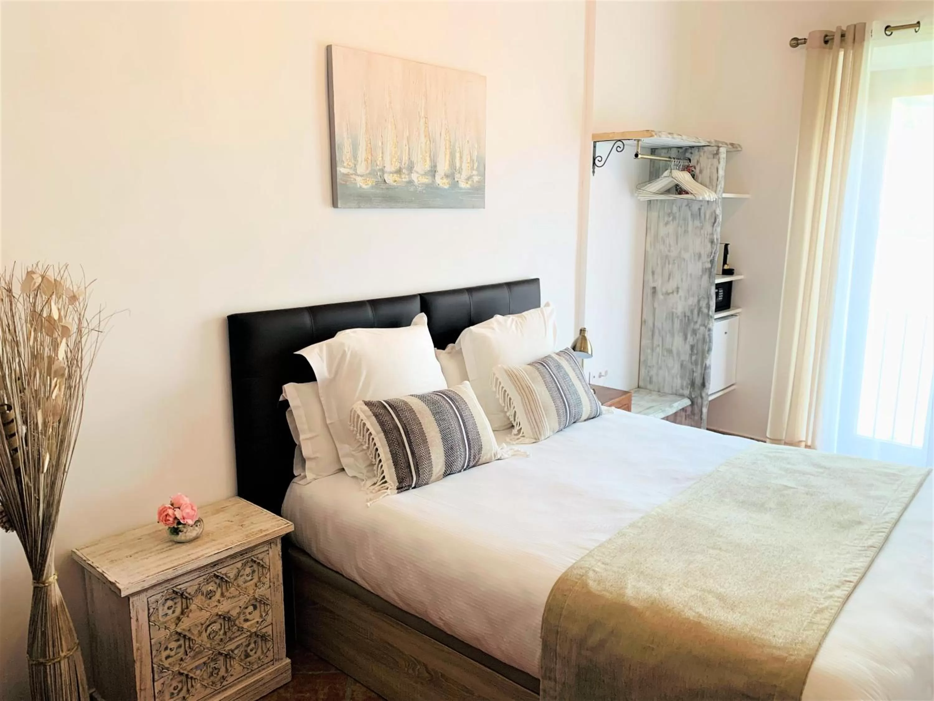 Photo of the whole room, Bed in Hotel Casa Bougainvillea