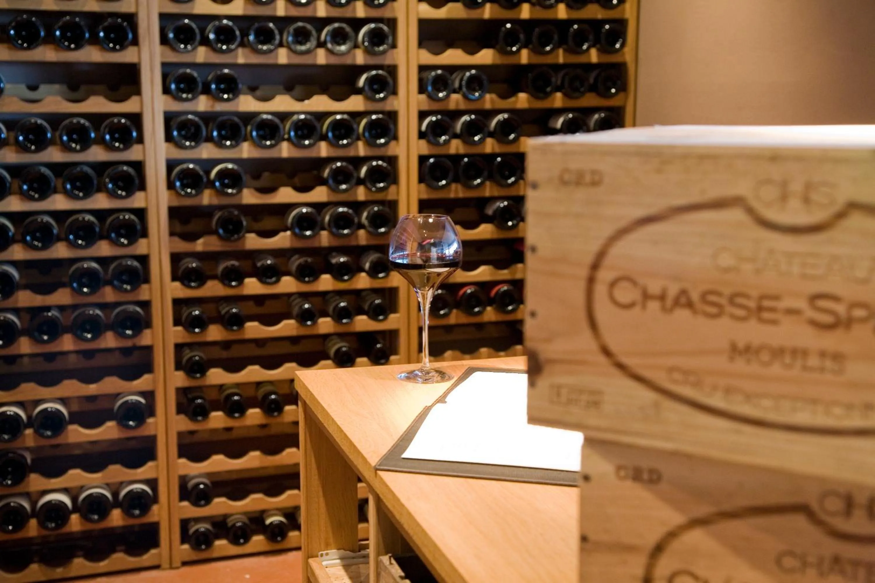 Restaurant/places to eat in Domaine De La Corniche